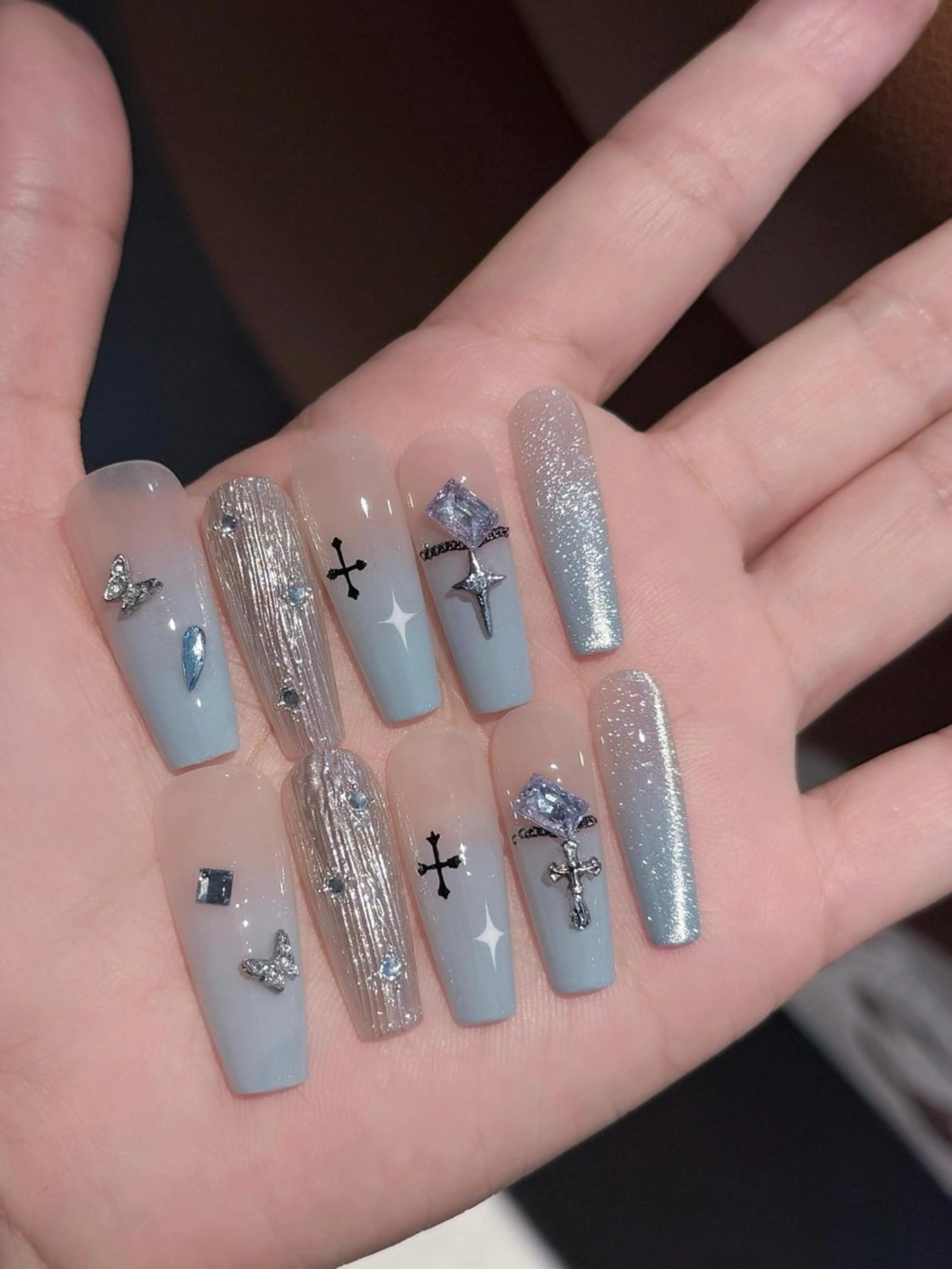 ネイル EE.Nail所属・FuFu.Nail 2️⃣番のネイルデザイン