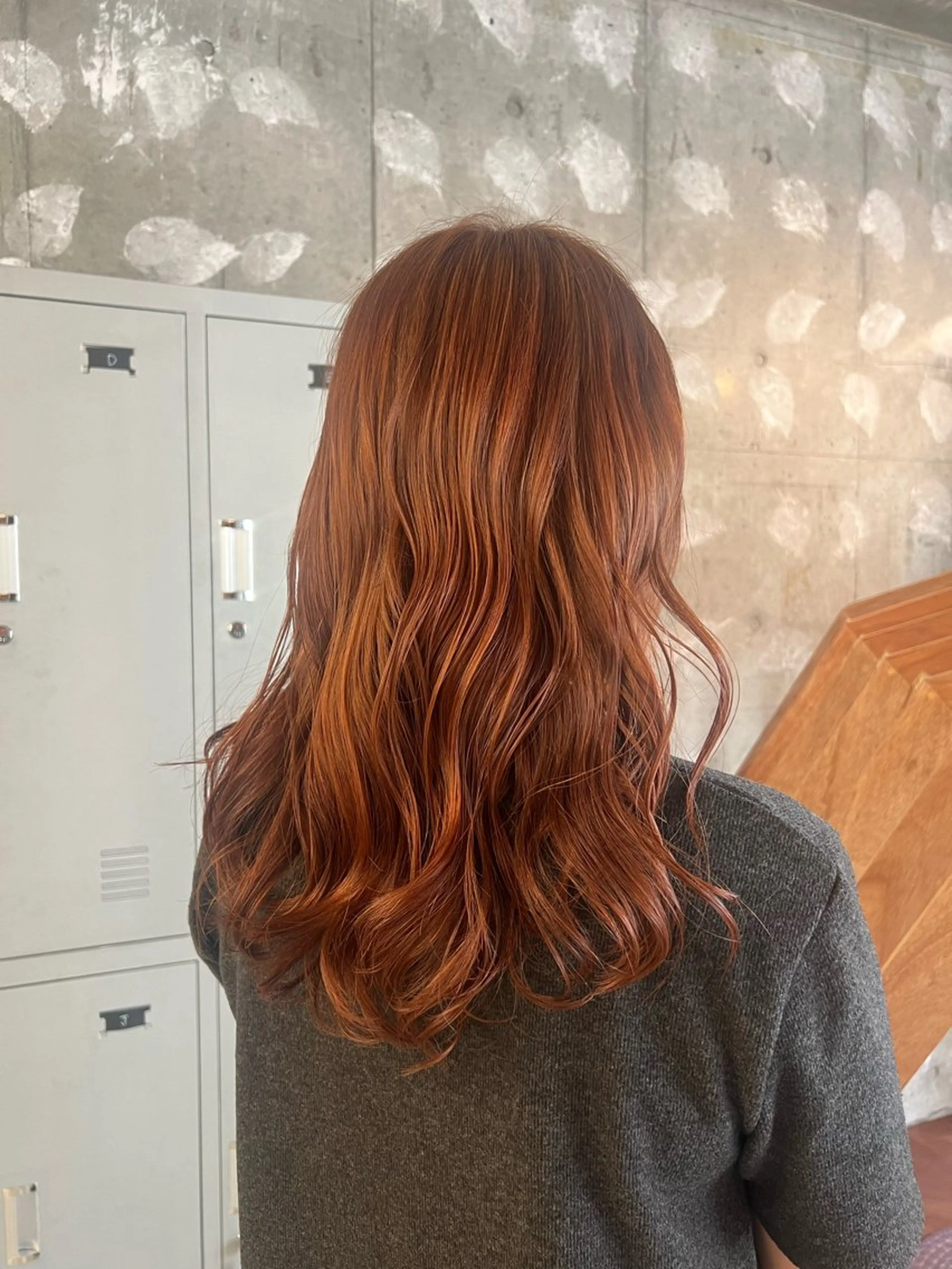 ロング カラー ベージュカラー オレンジ オレンジベージュ ヘアカラー 💙OUD 仲本七星💙のヘアスタイル