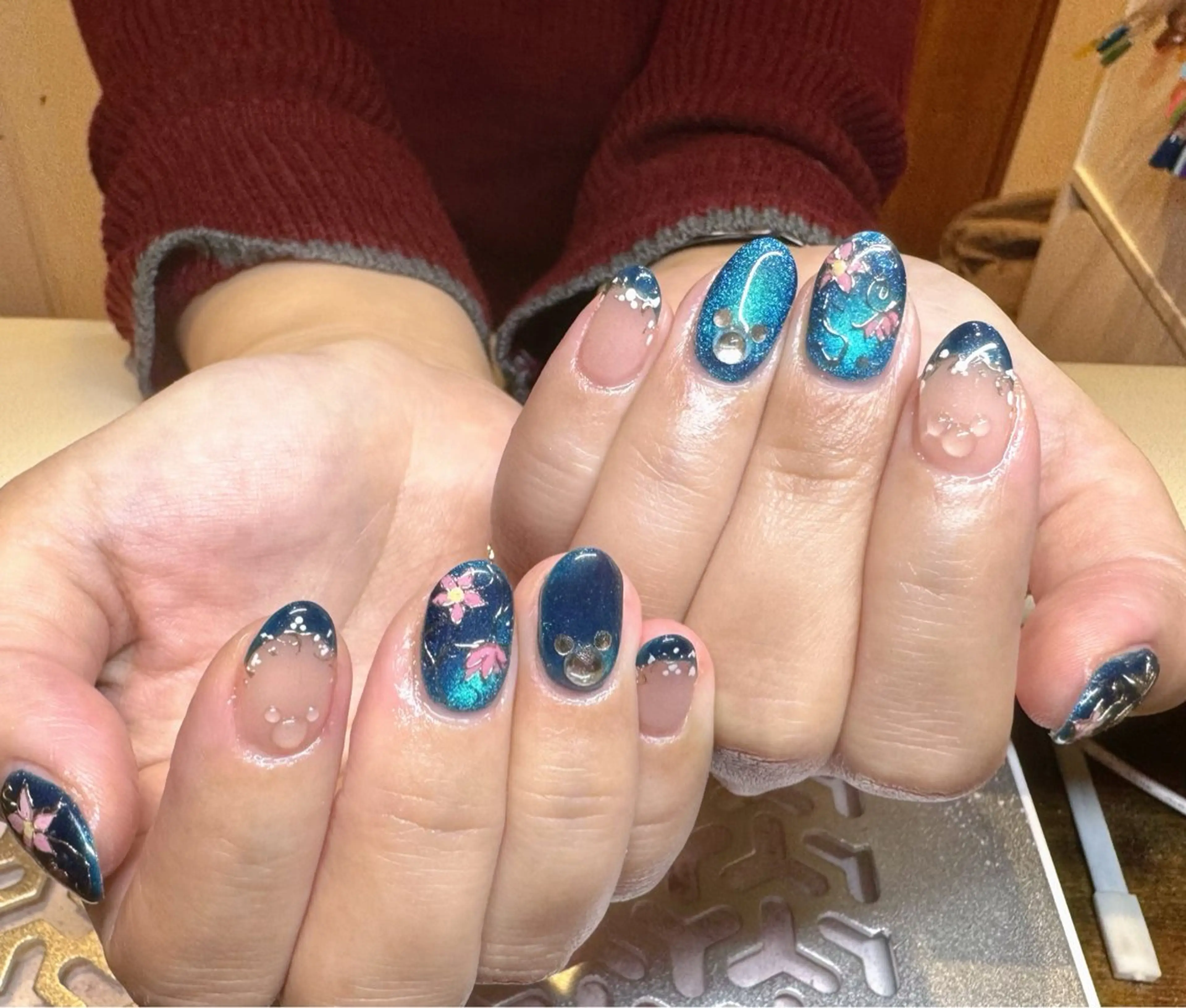 ネイル ニュアンスネイル シンプルネイル 冬ネイル ハンドネイル RinRin　nail所属・孔 ジンシェンのネイルデザイン