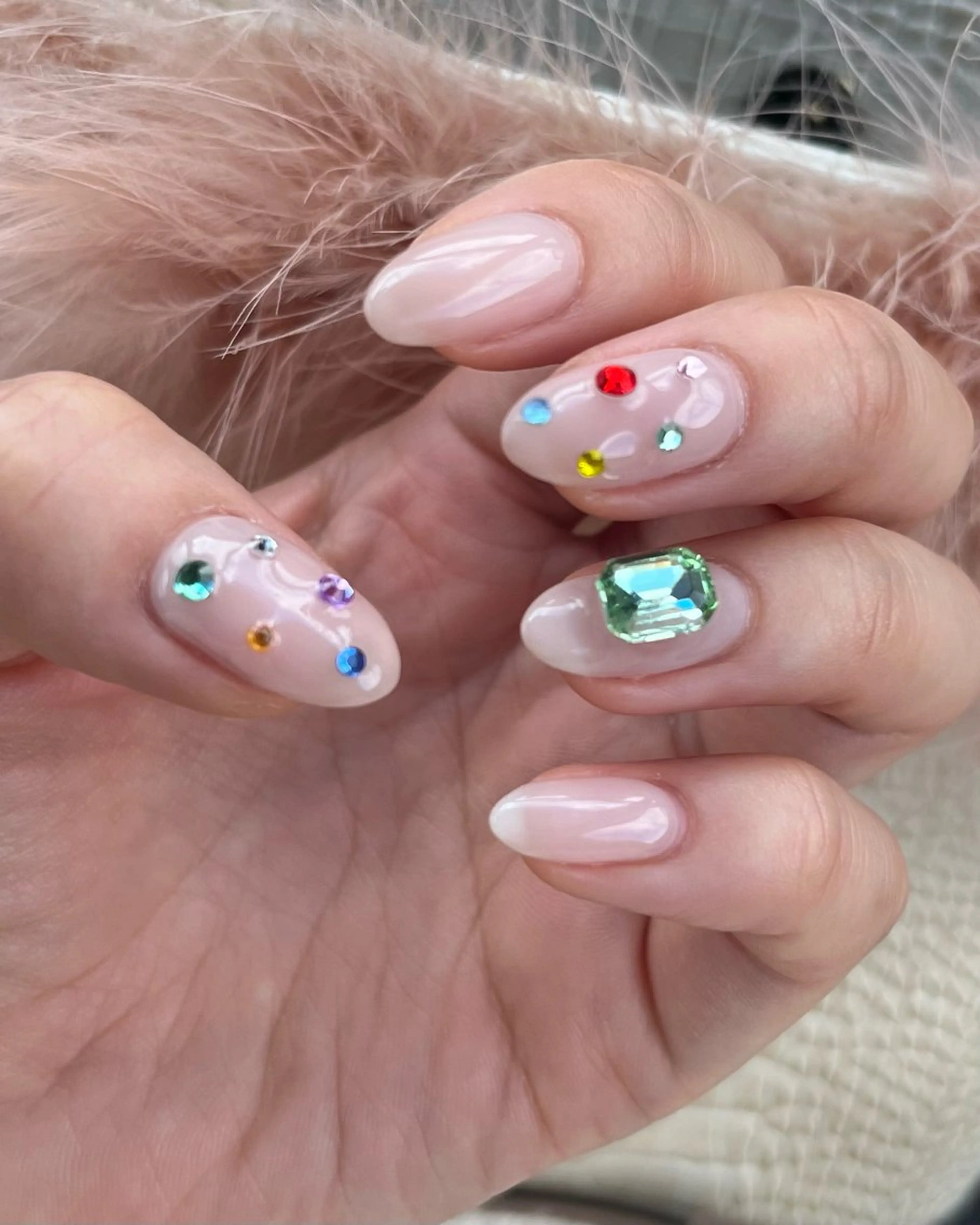 ネイル キラキラネイル ハンドネイル Belle studio所属・Belle studioのネイルデザイン