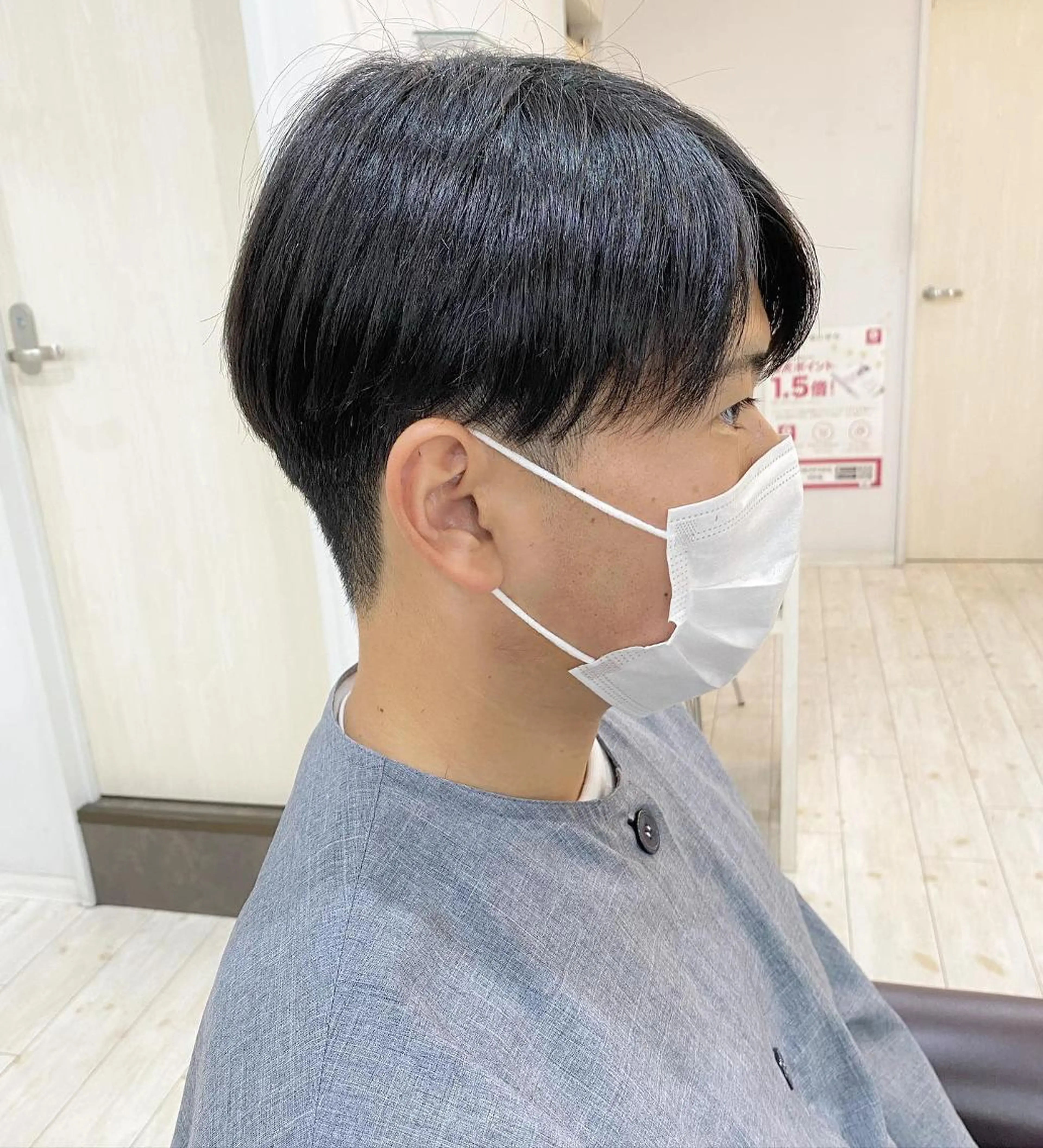 ショート カラー ショートボブ ボブ くびれヘア くせ毛 学生 favorite b Charmeのヘアスタイル