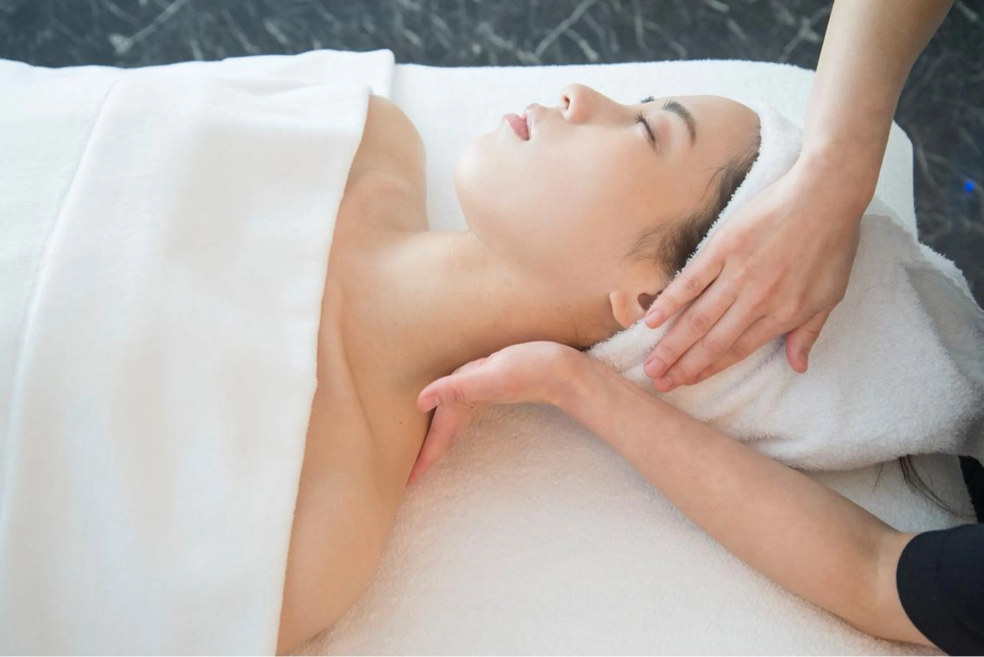 ✨人気No.1✨【フェイシャル&ボディ&ヘッド90分】フェイシャルとボディをお悩みに合わせてカスタマイズ。の写真