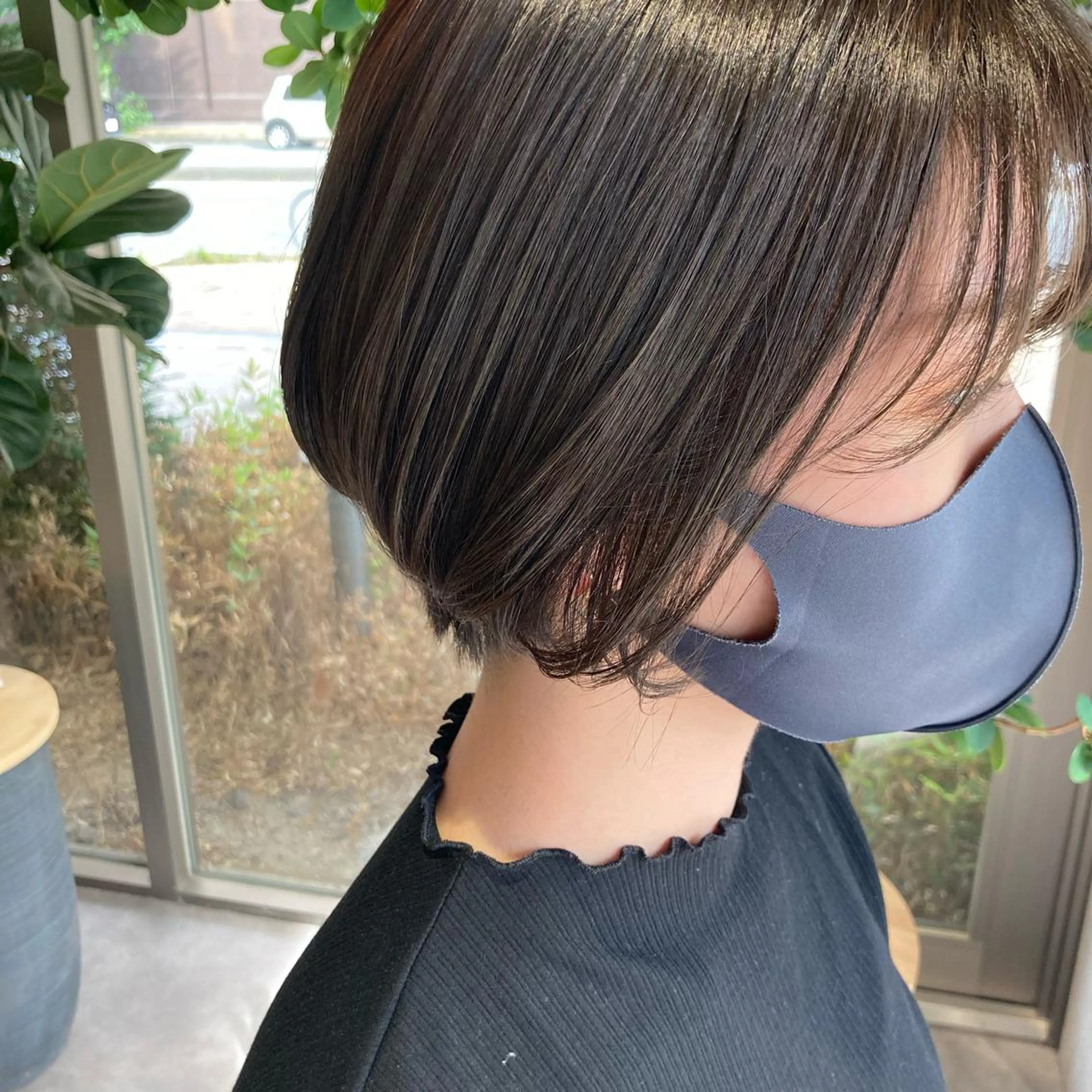 ショート カラー グレージュ たかはし まいのヘアスタイル