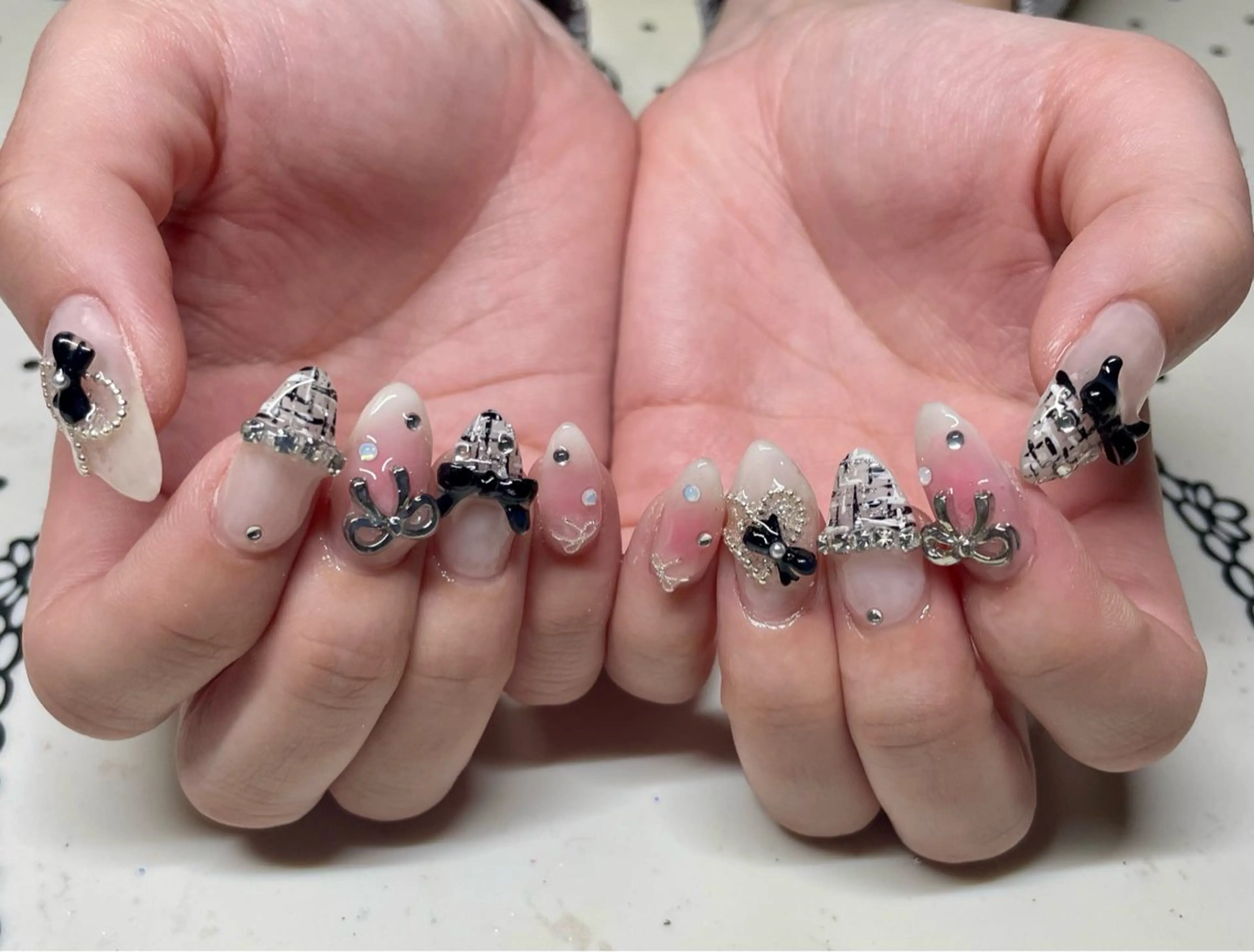 ネイル ハンドネイル nailsalon sugarr所属・nailist cocoのネイルデザイン