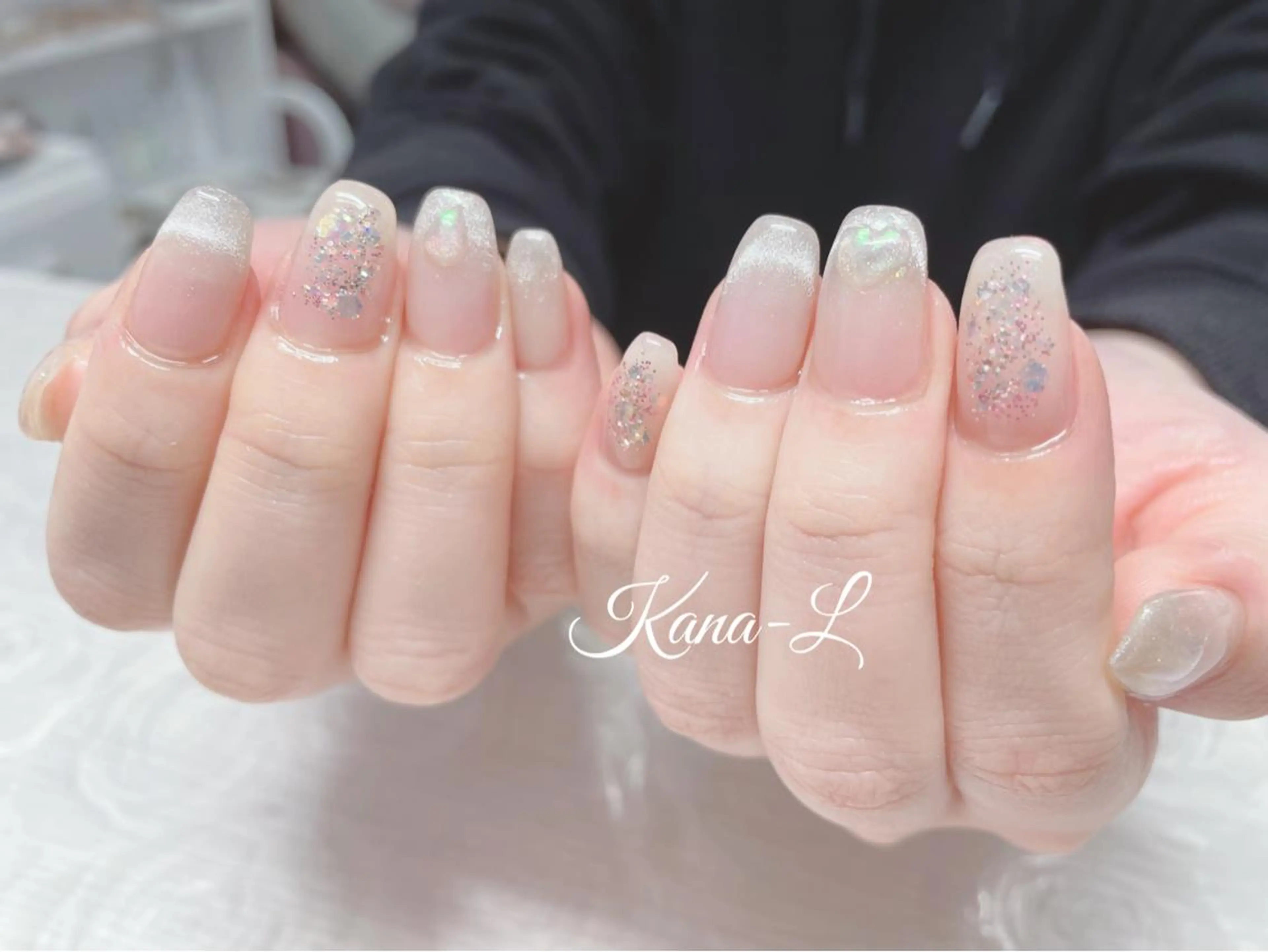 カラー ネイル ラメ(グリッター) マグネットネイル ぷっくりネイル 冬ネイル 芦辺 香奈のネイルデザイン