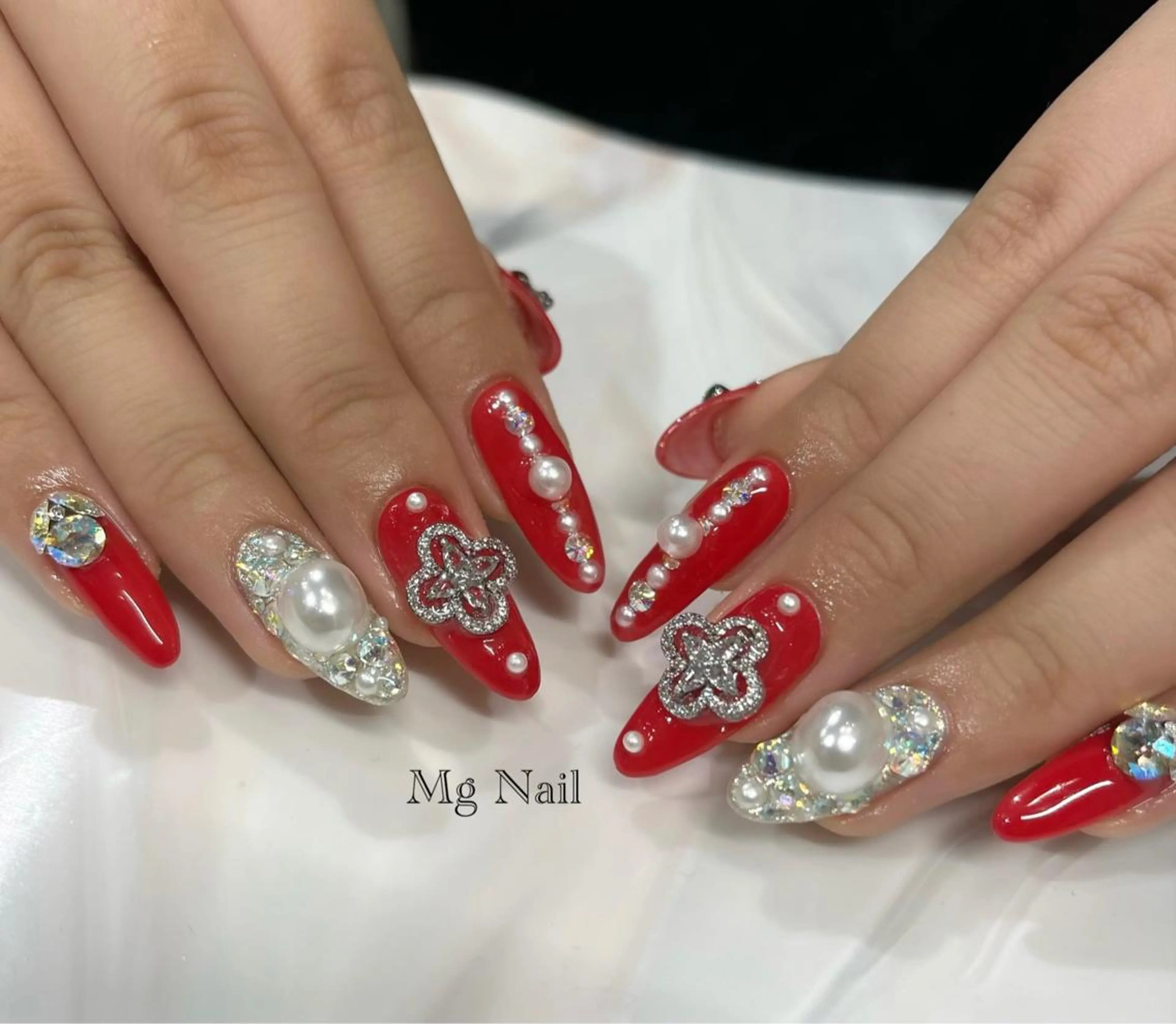 ネイル Mg Nailのネイルデザイン