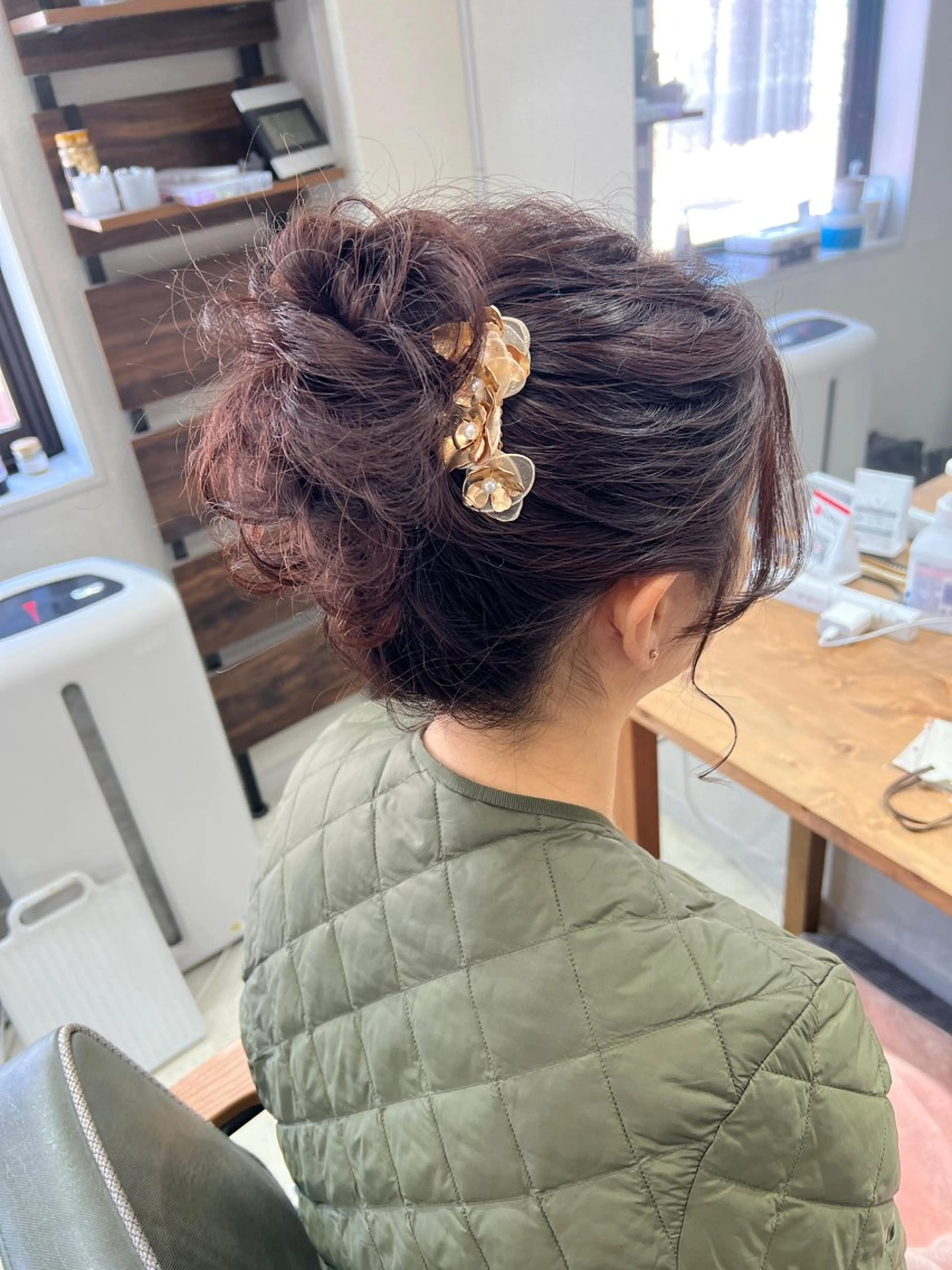 ミディアム ヘアアレンジ お団子ヘア 山室 敬義のヘアスタイル