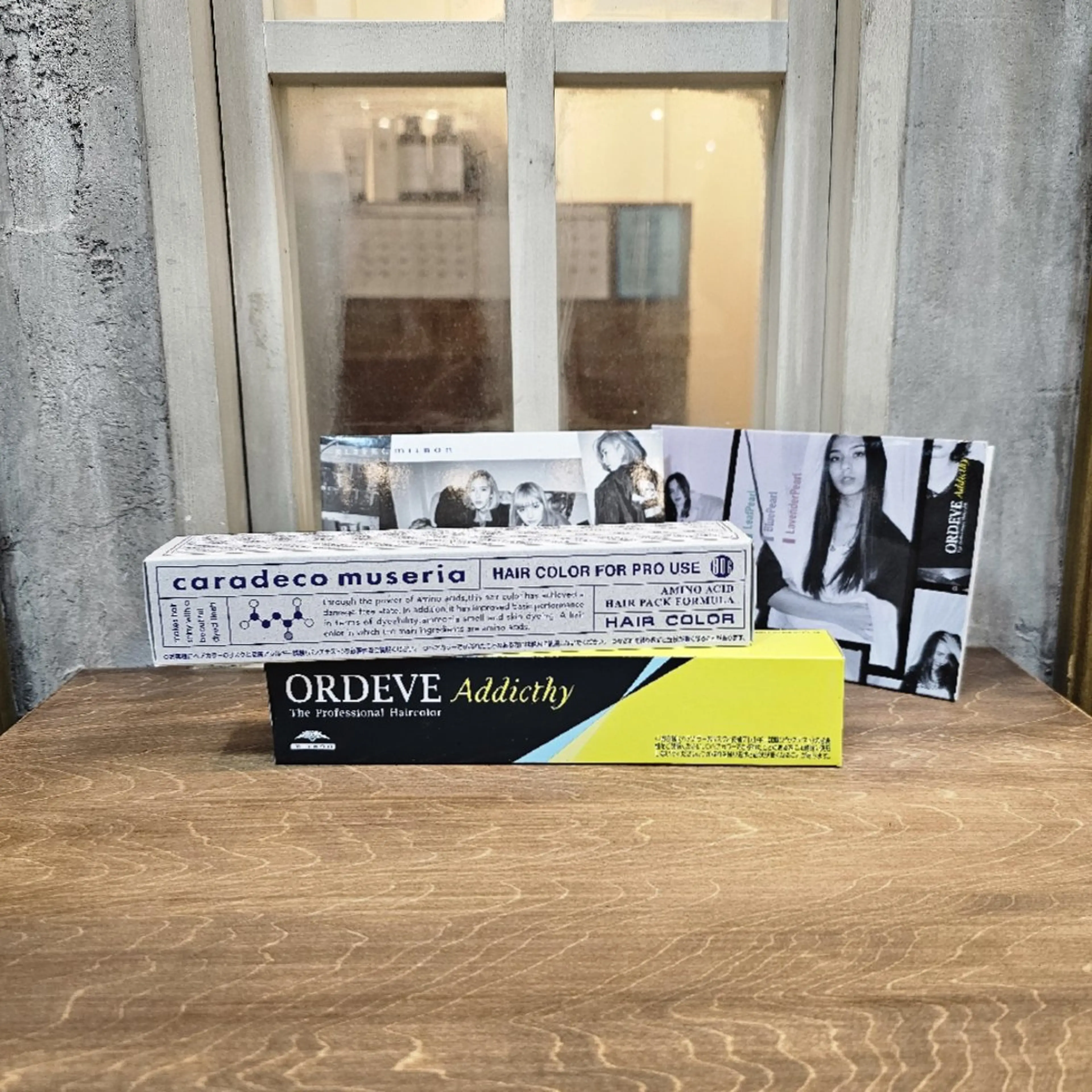 カラー ヘアカラー 許斐 幸汰のヘアスタイル