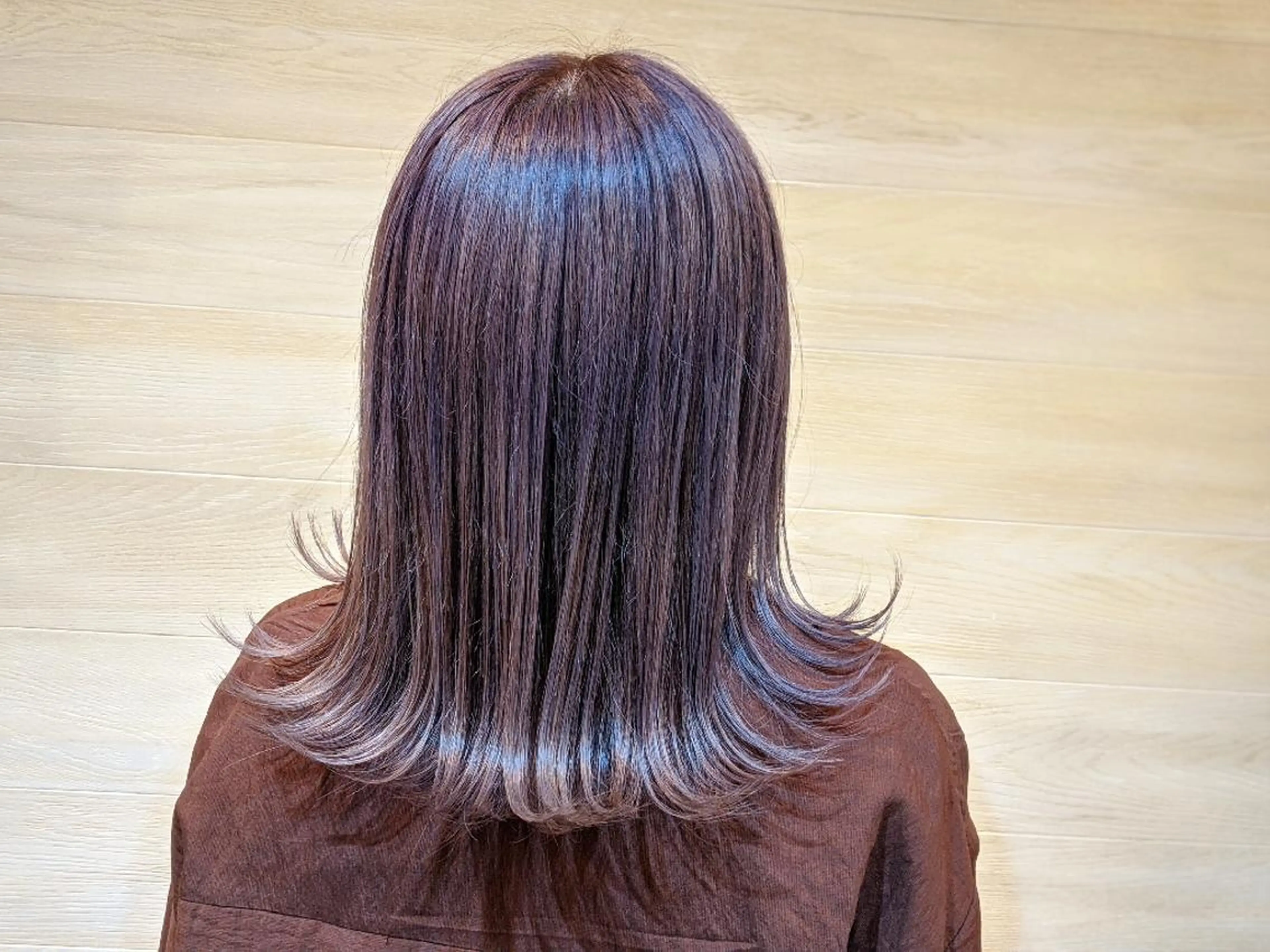 ミディアム カラー ヘアアレンジ ベージュカラー ブリーチ ラベンダーカラー ラベンダーベージュ オーガニックカラー 🌷お任せOK🌷✨ N°ilducaえりのヘアスタイル