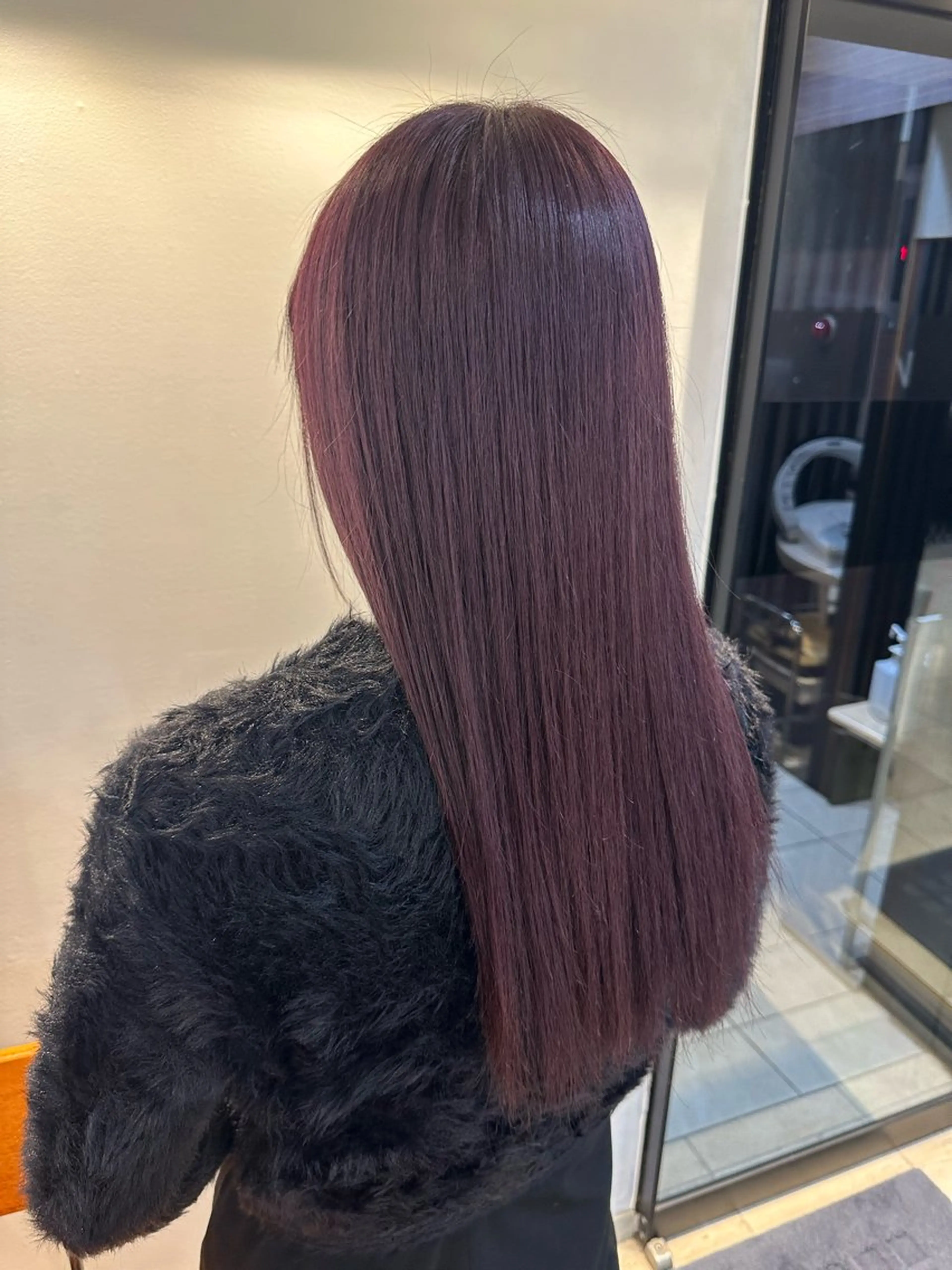 ロング LEWIN ginza所属・🫧パーマモデル /mikuのヘアスタイル