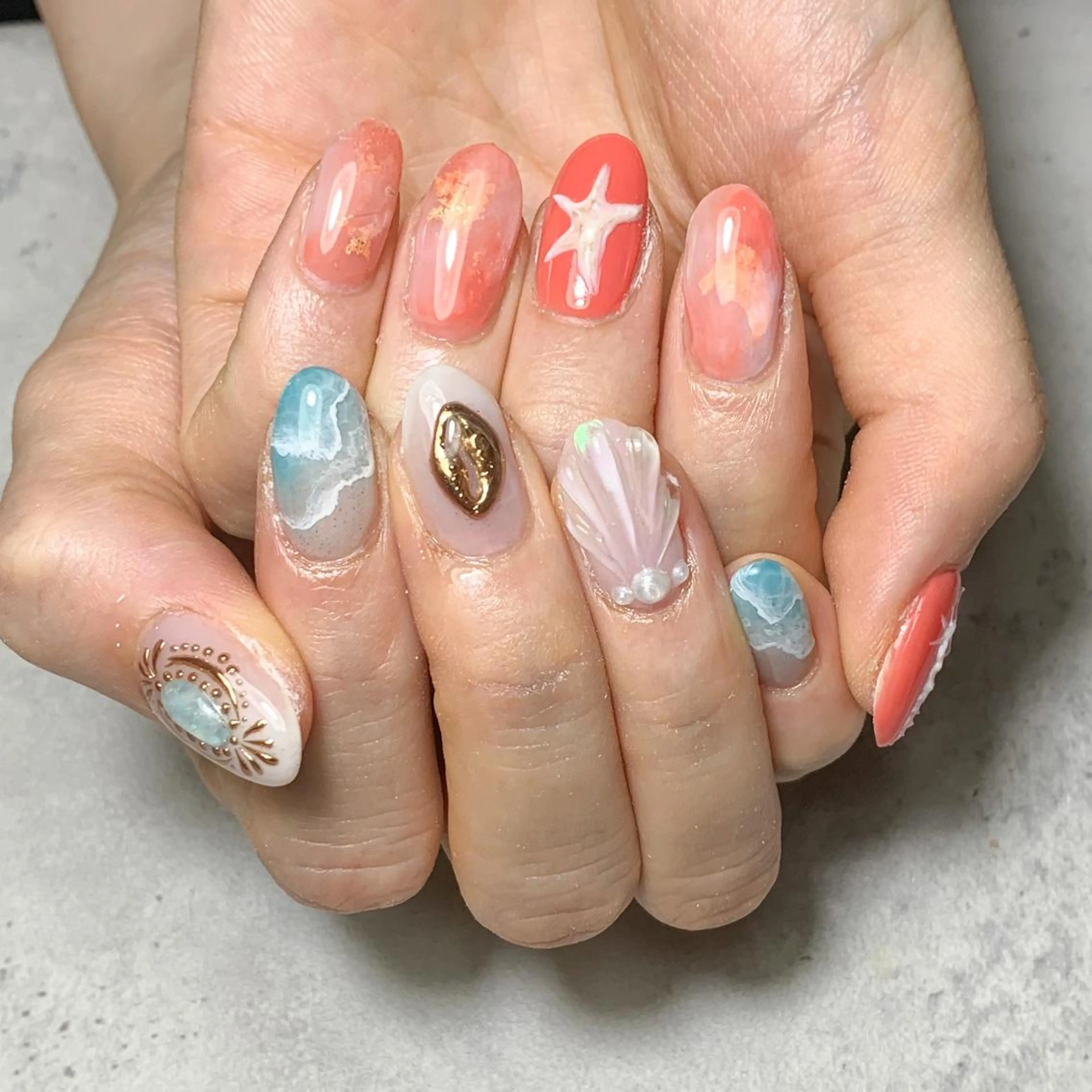 ネイル ハンドネイル FIORITURA aiのネイルデザイン