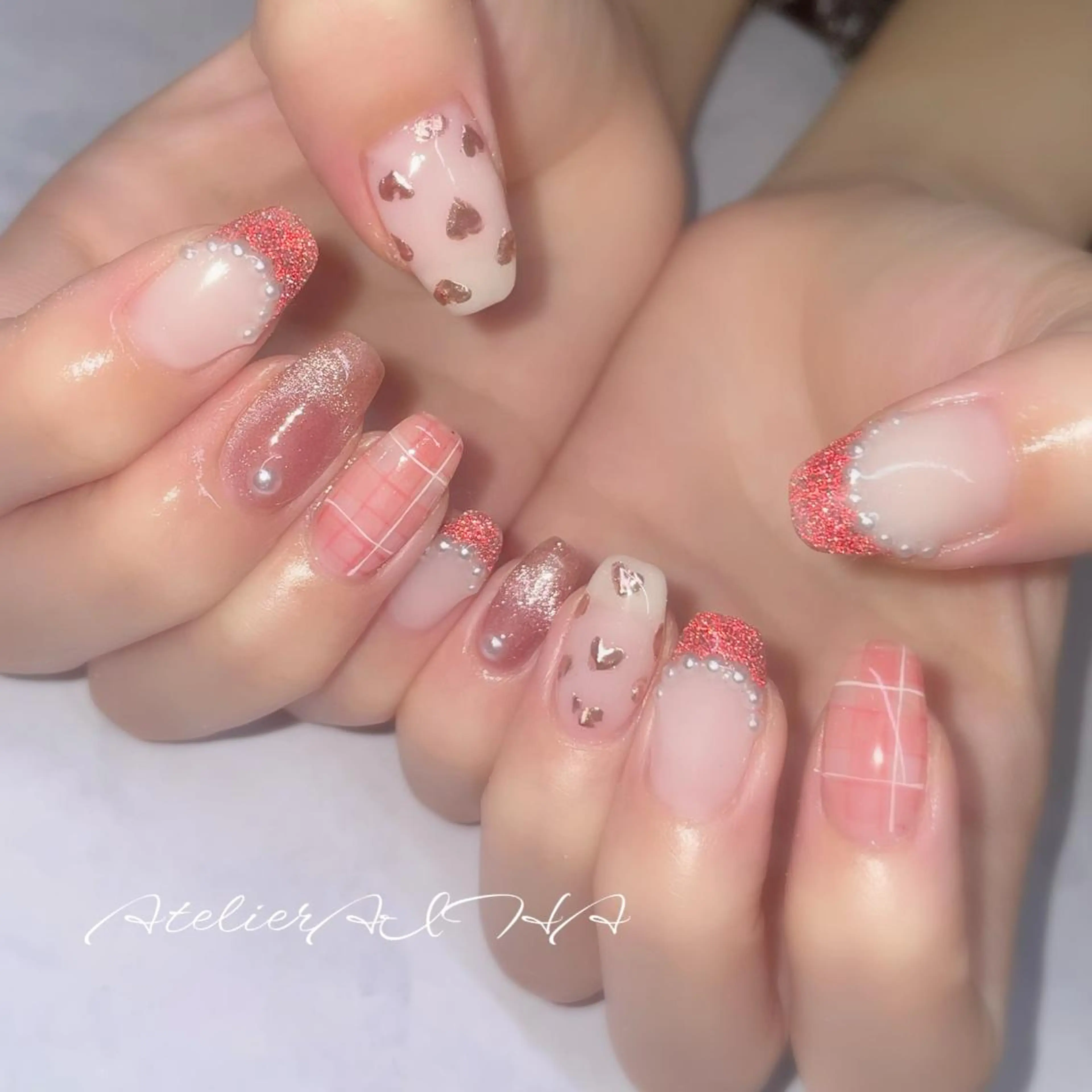 ネイル アートネイル フラッシュネイル ミラーネイル 持ち込み ハンドネイル アトリエAIHA所属・アトリエAIHA★ フィルイン推奨サロンのネイルデザイン