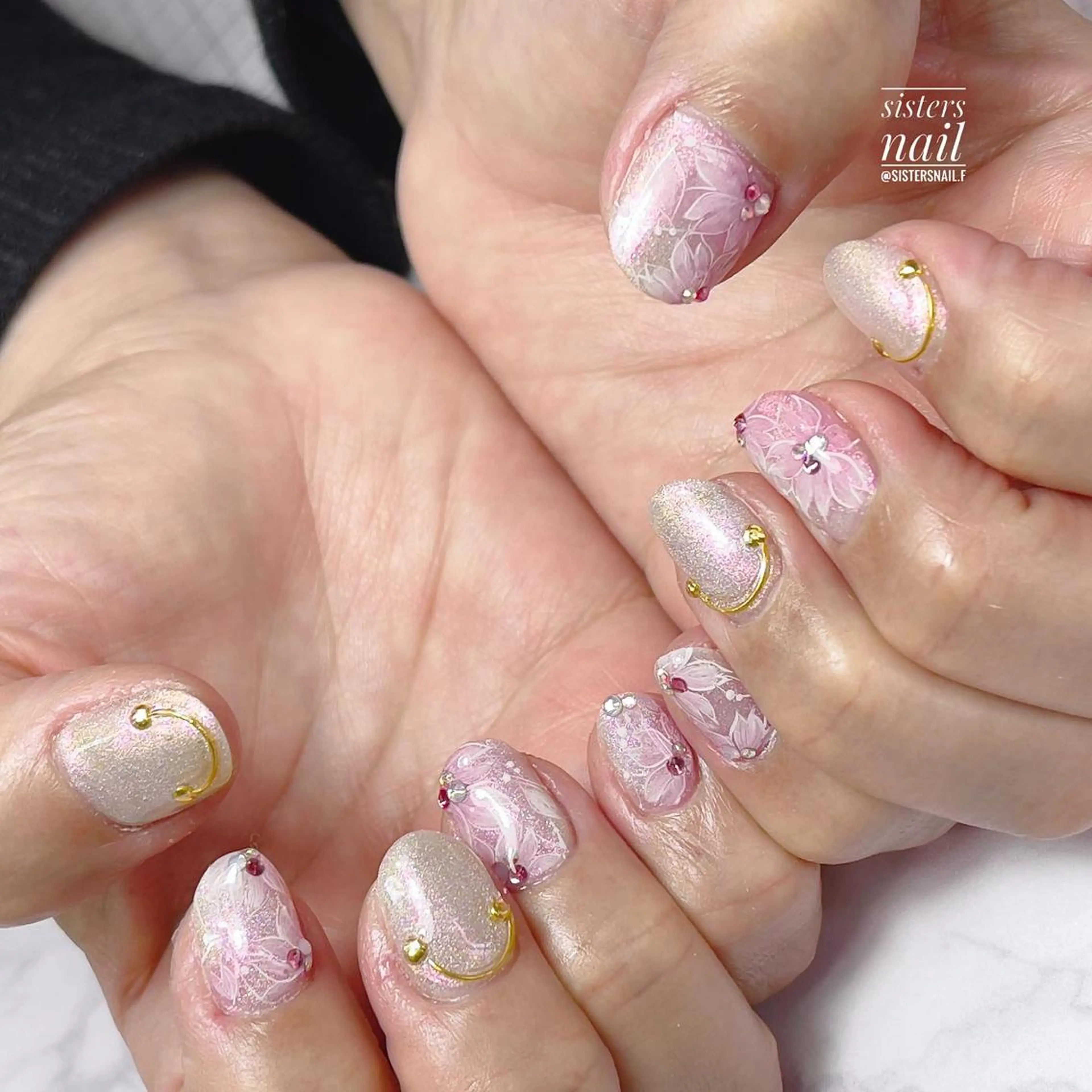 ネイル アートネイル オーロラネイル 桜ネイル 入学式 フラワーネイル sisters nail.fのネイルデザイン