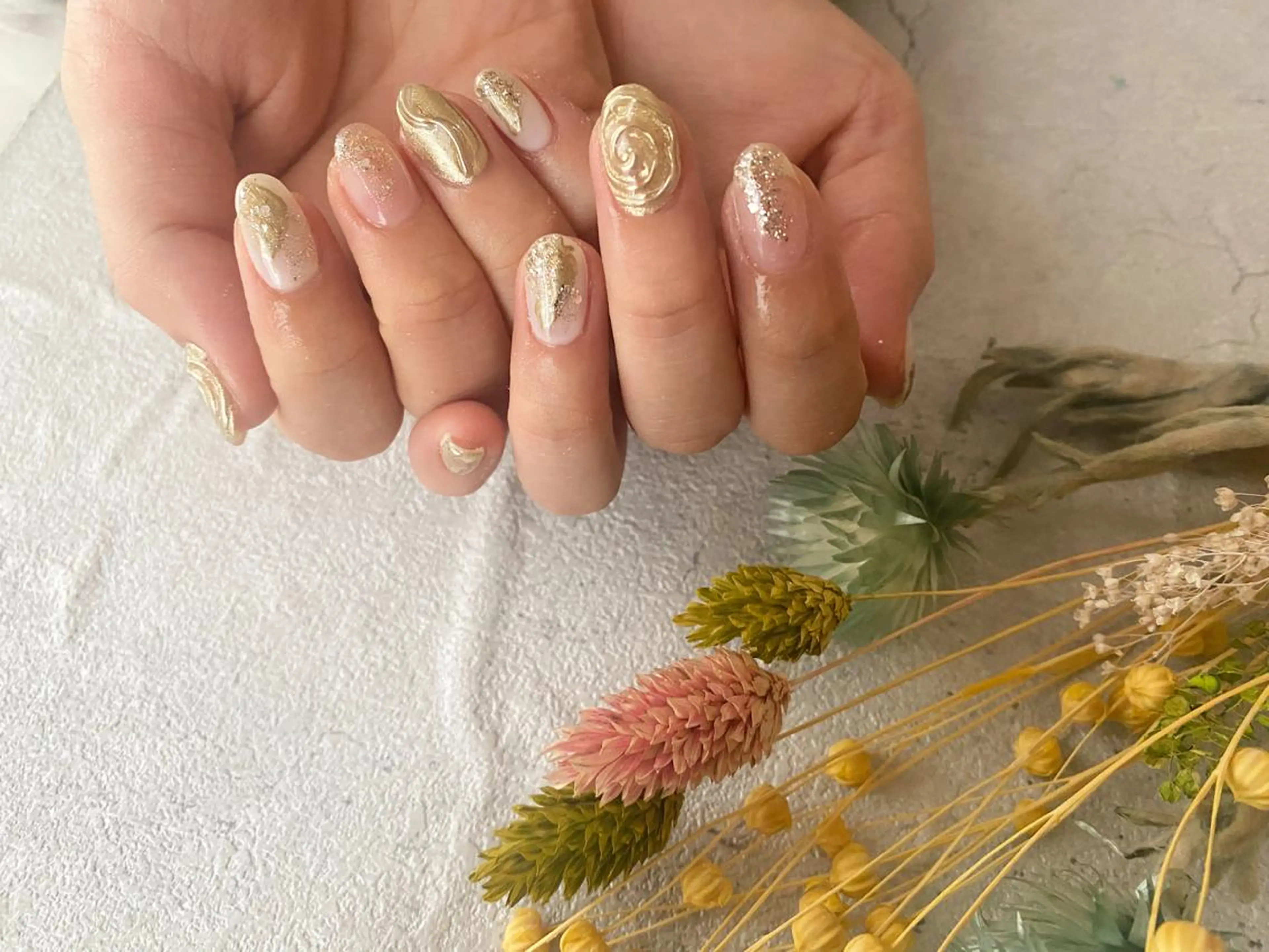 ネイル ハンドネイル ハンドケア ëmma nail_ by chulaのネイルデザイン