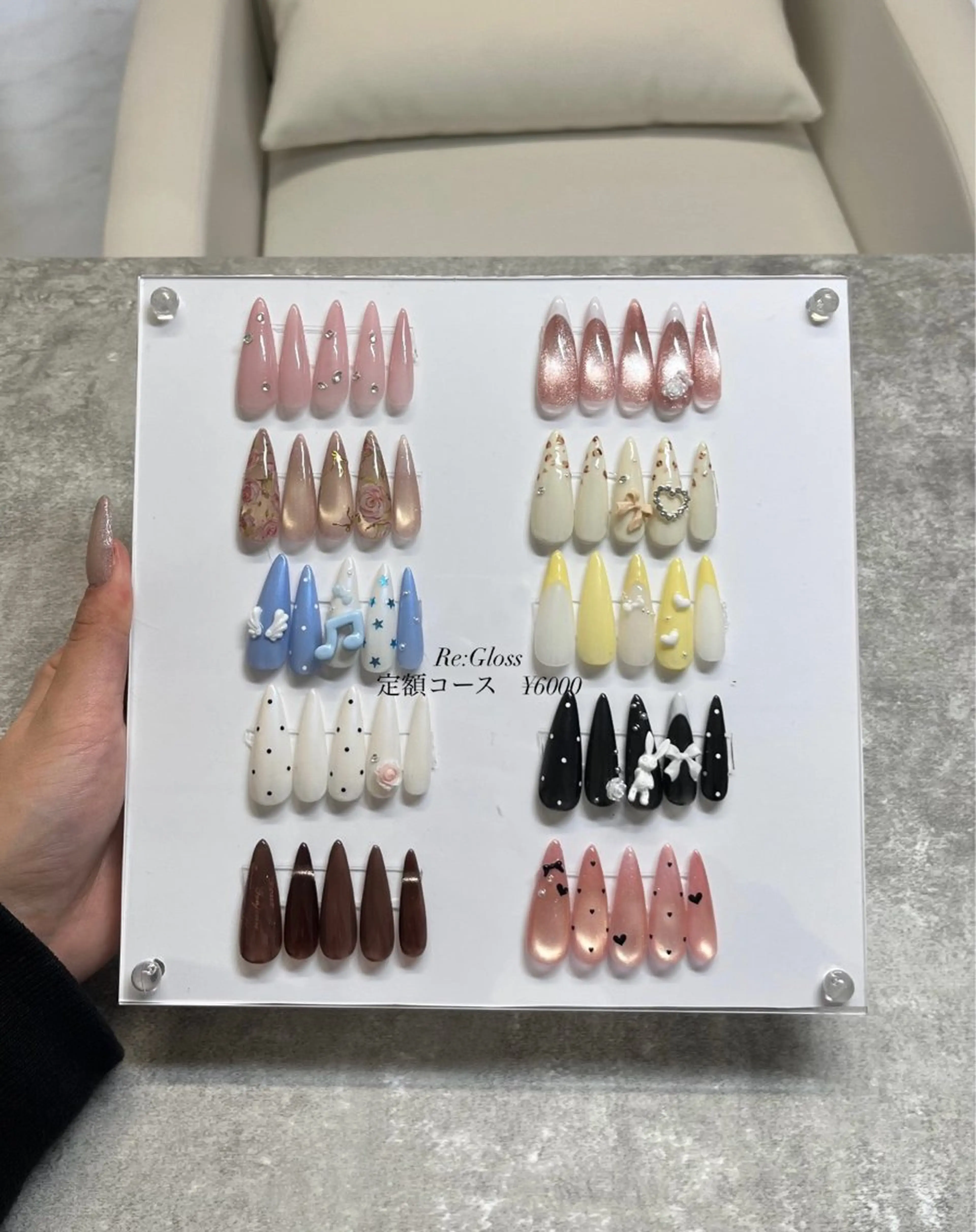 ネイル オフィスネイル ハンドネイル Re:Gloss所属・佐々木 南々美のネイルデザイン