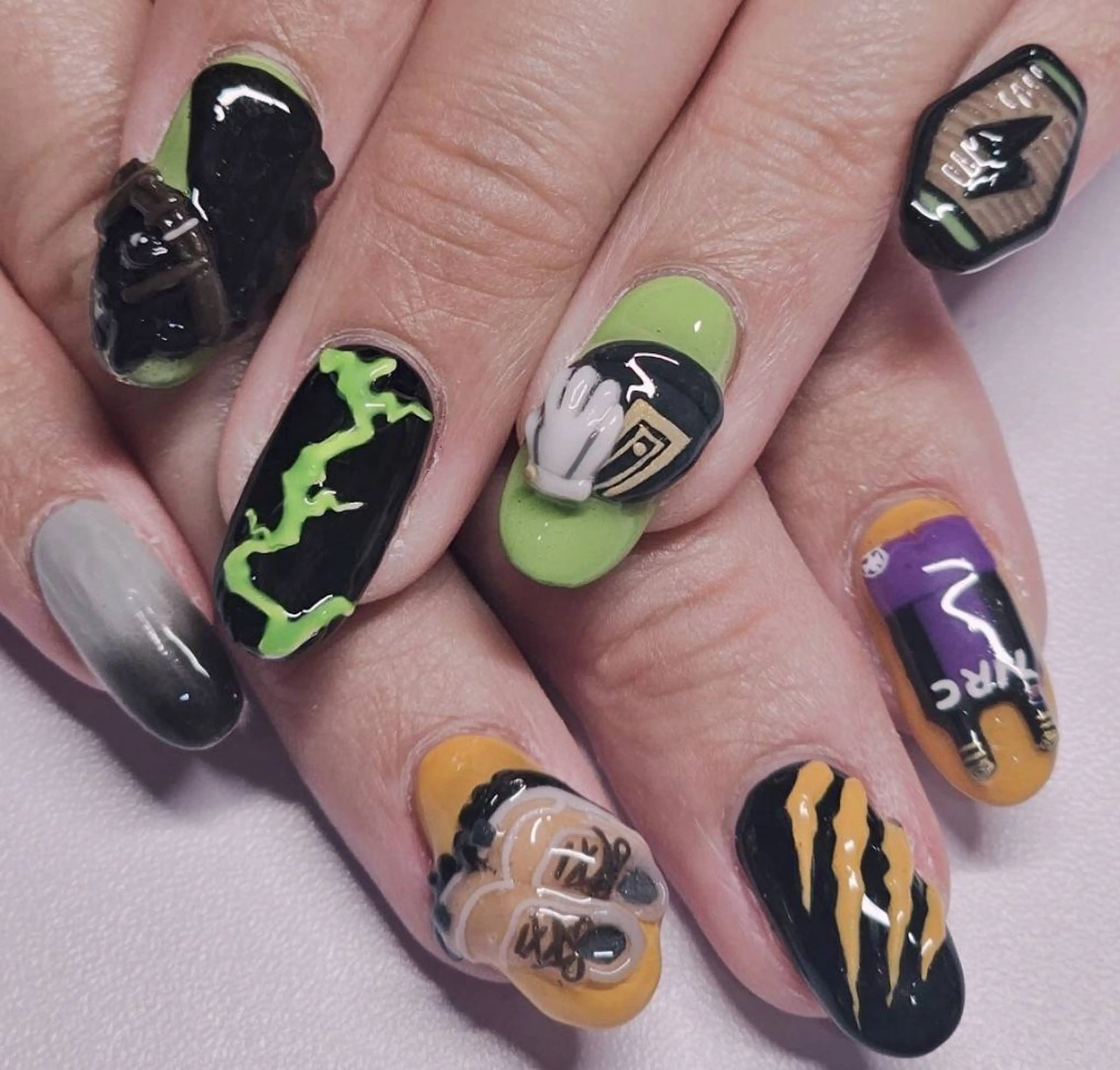 ネイル アートネイル ブラウン グリーン オレンジ ハンドネイル よしだ ひろきのネイルデザイン