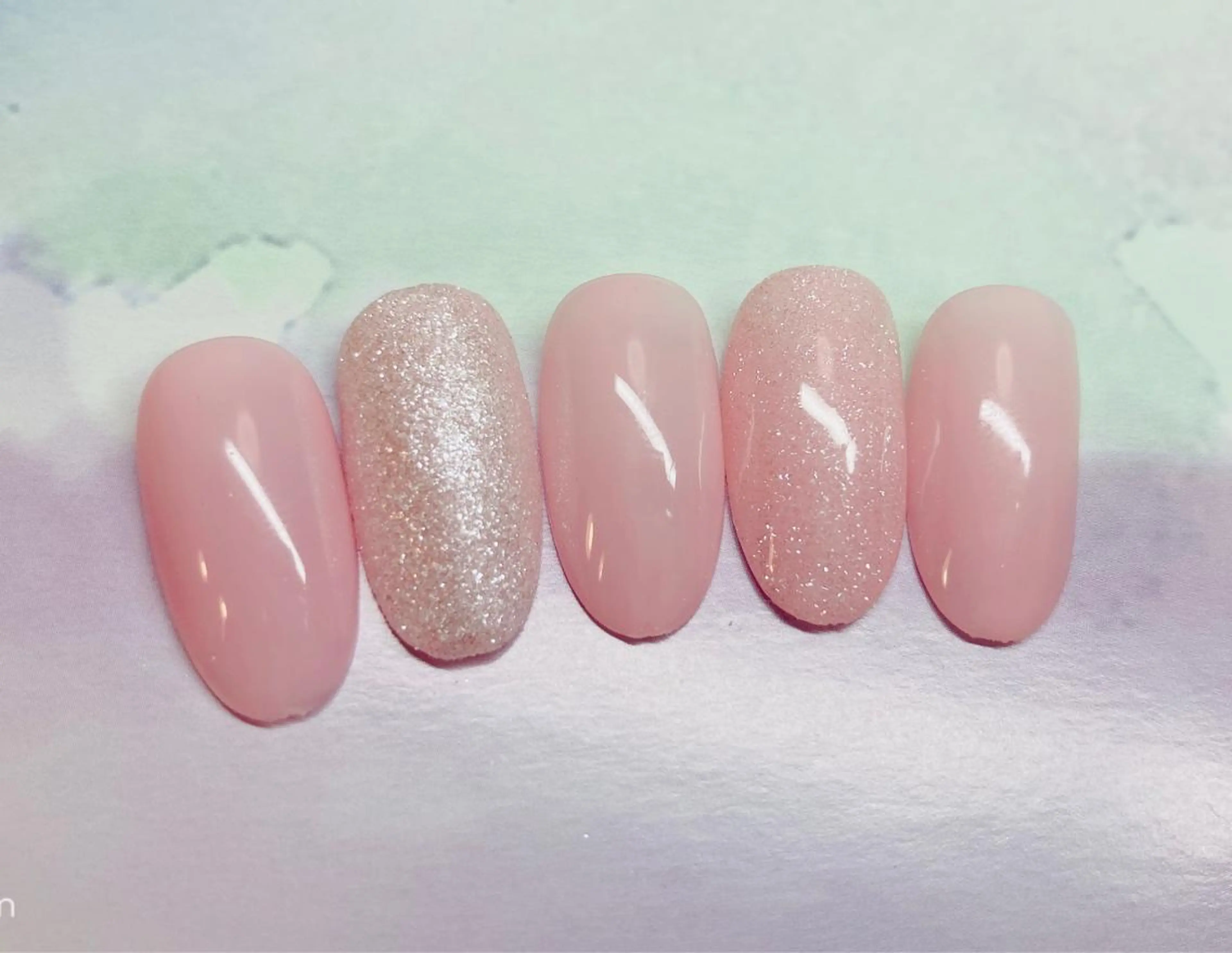 ネイル ewt miniのマツエク・マツパデザイン