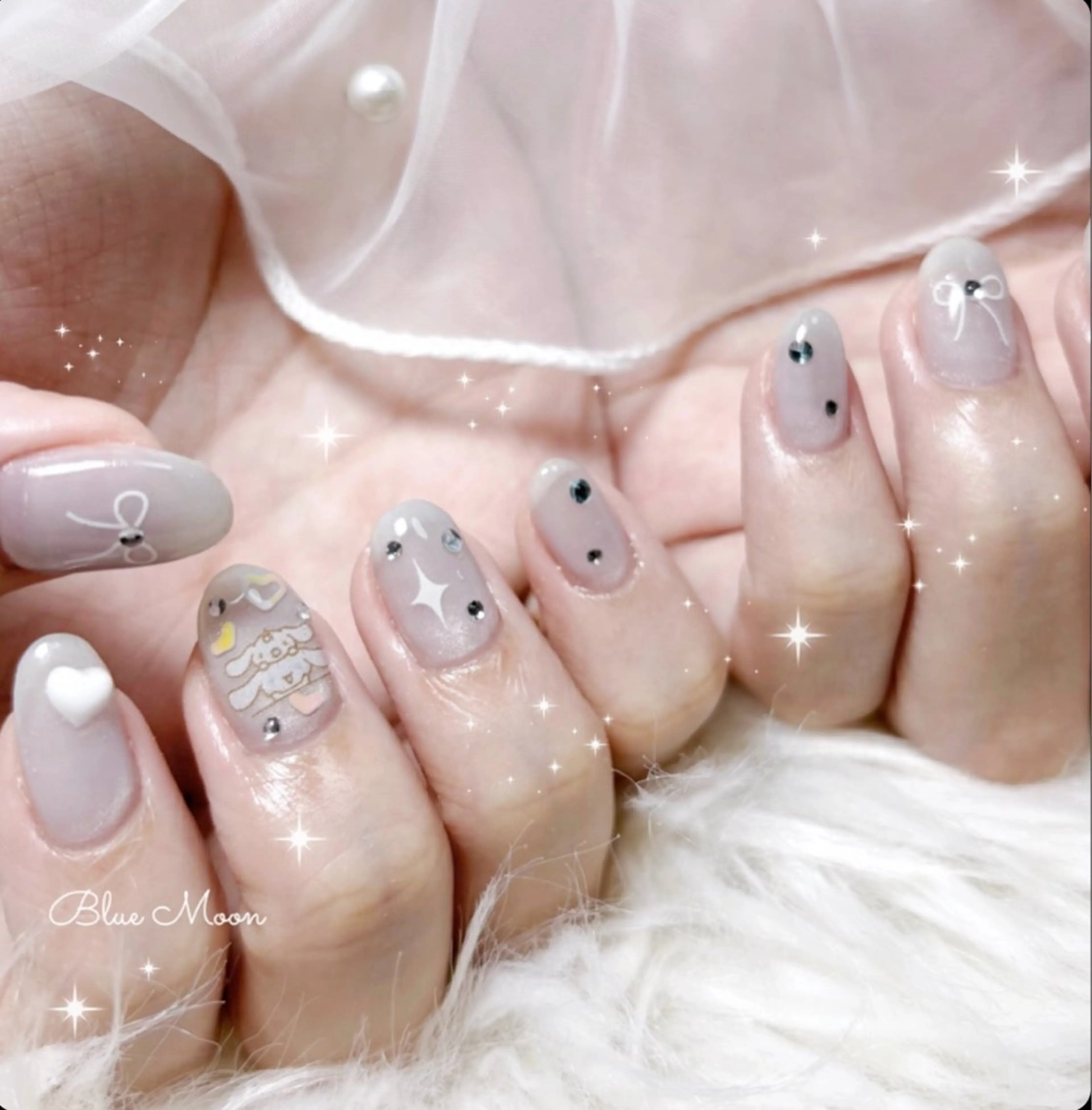 ネイル ハンドネイル フットネイル ハンドケア nail salon Blue Moonのネイルデザイン