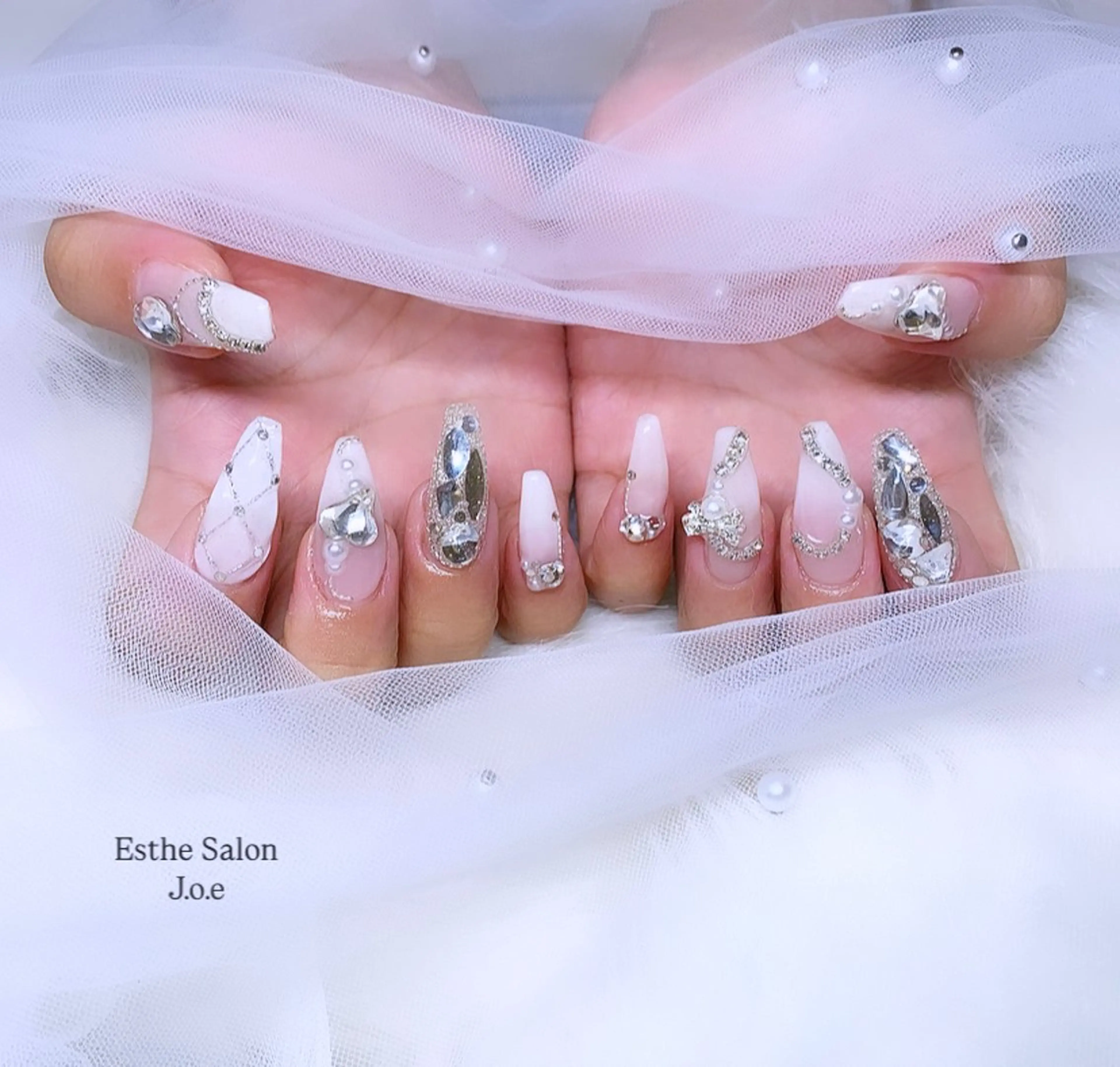 ネイル 持ち込み ハンドネイル 石堂 さくらのネイルデザイン