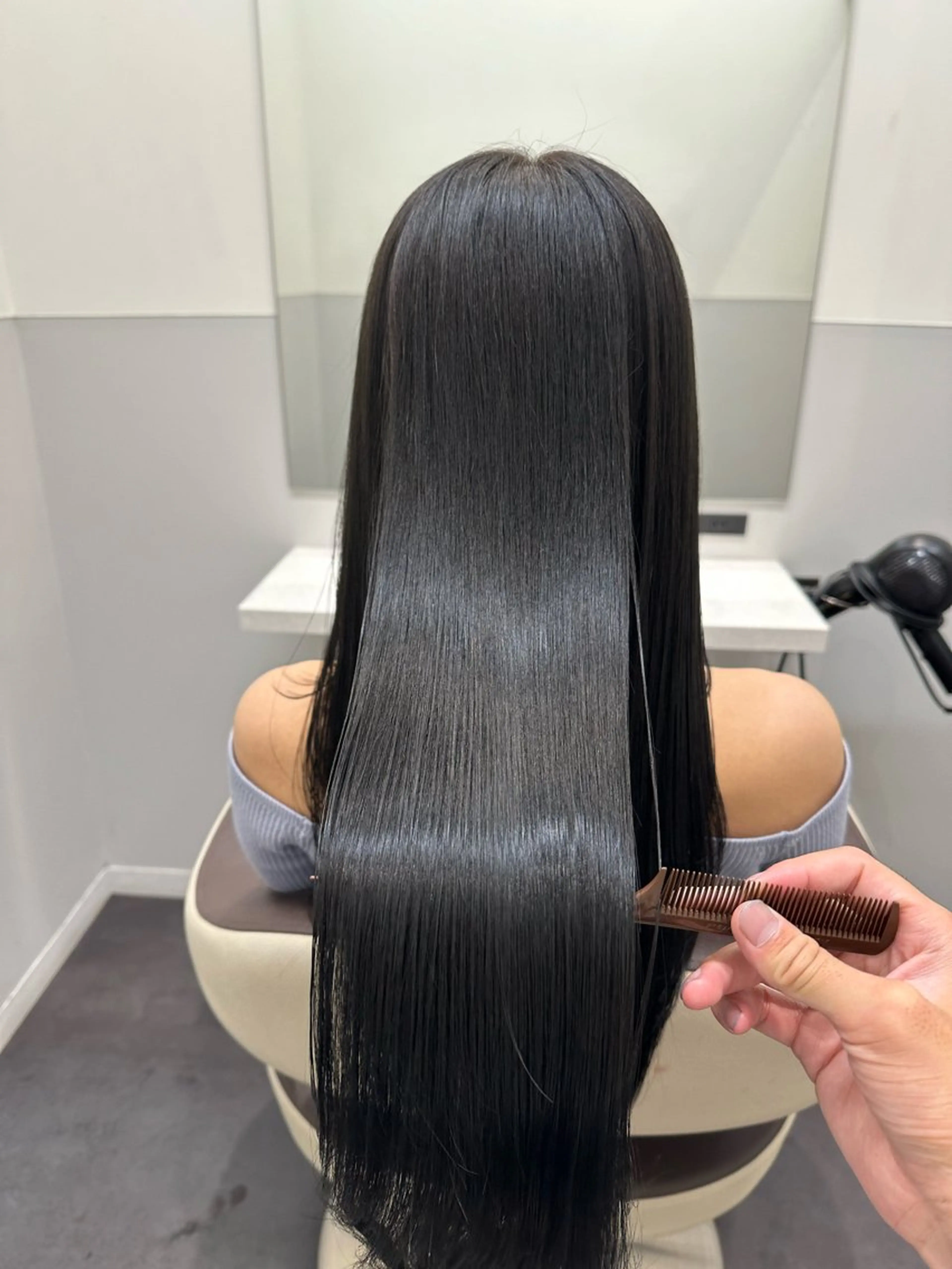 ロング カラー 髪質改善 トリートメント カット ヘアカラー トリートメント 【レイヤー/韓国風 /髪質改善】RINのヘアスタイル