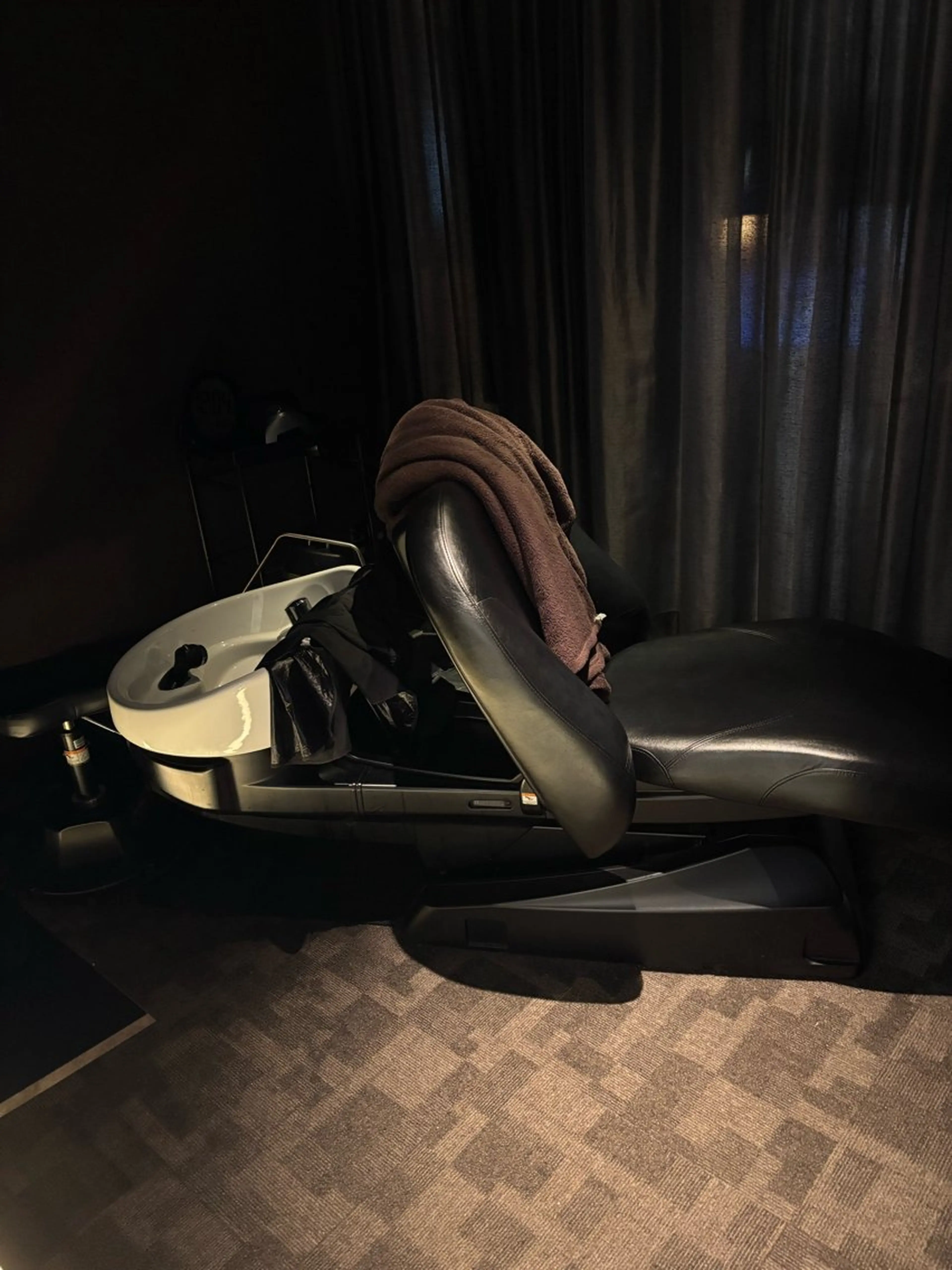 「大人気」一日1組限定クーポン　極上ヘッドスパ＋頭浸浴の写真