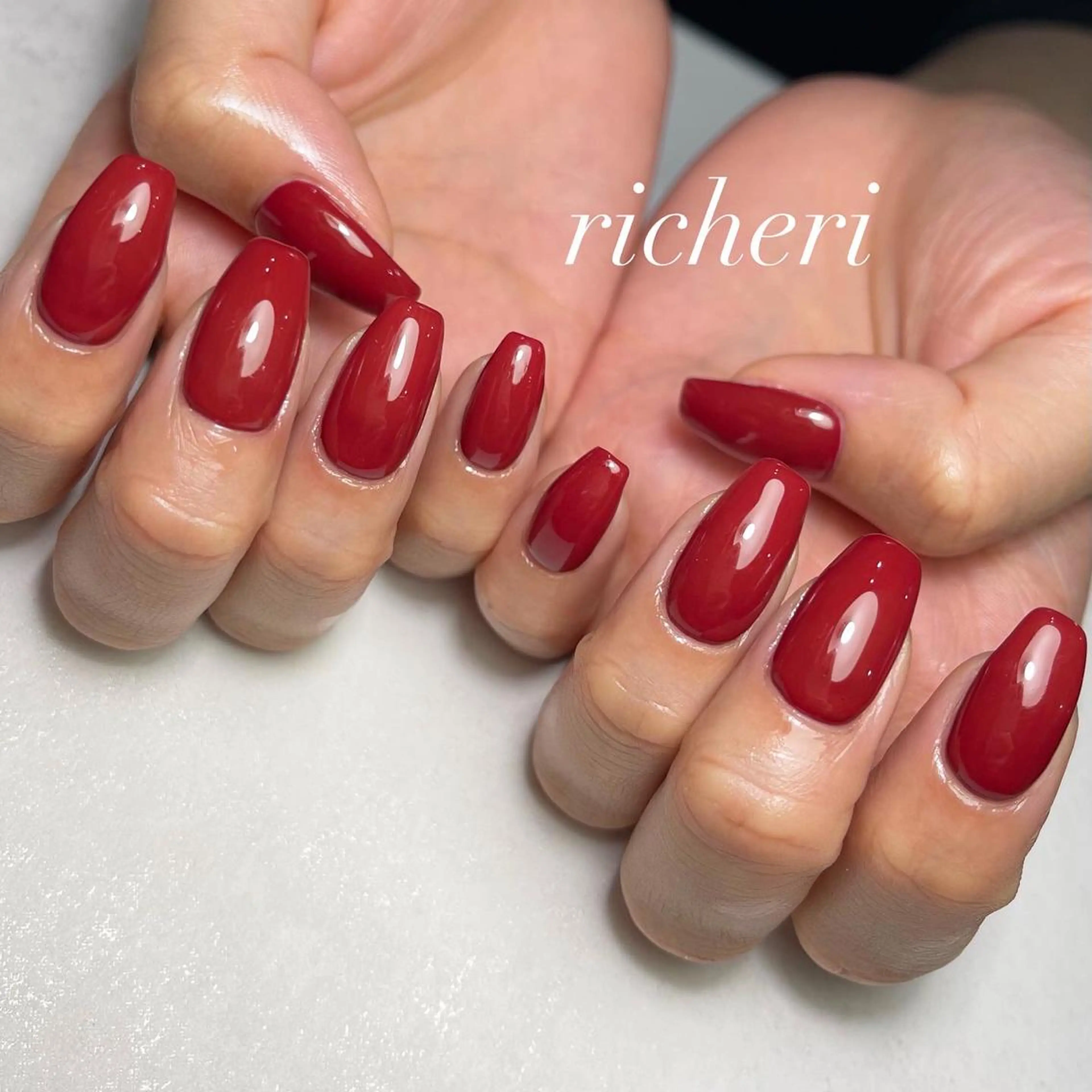 ミディアム ネイル 韓国風ヘア アートネイル フレンチネイル ジェルネイル 韓国ネイル richeri beautyのエステ・リラクイメージ