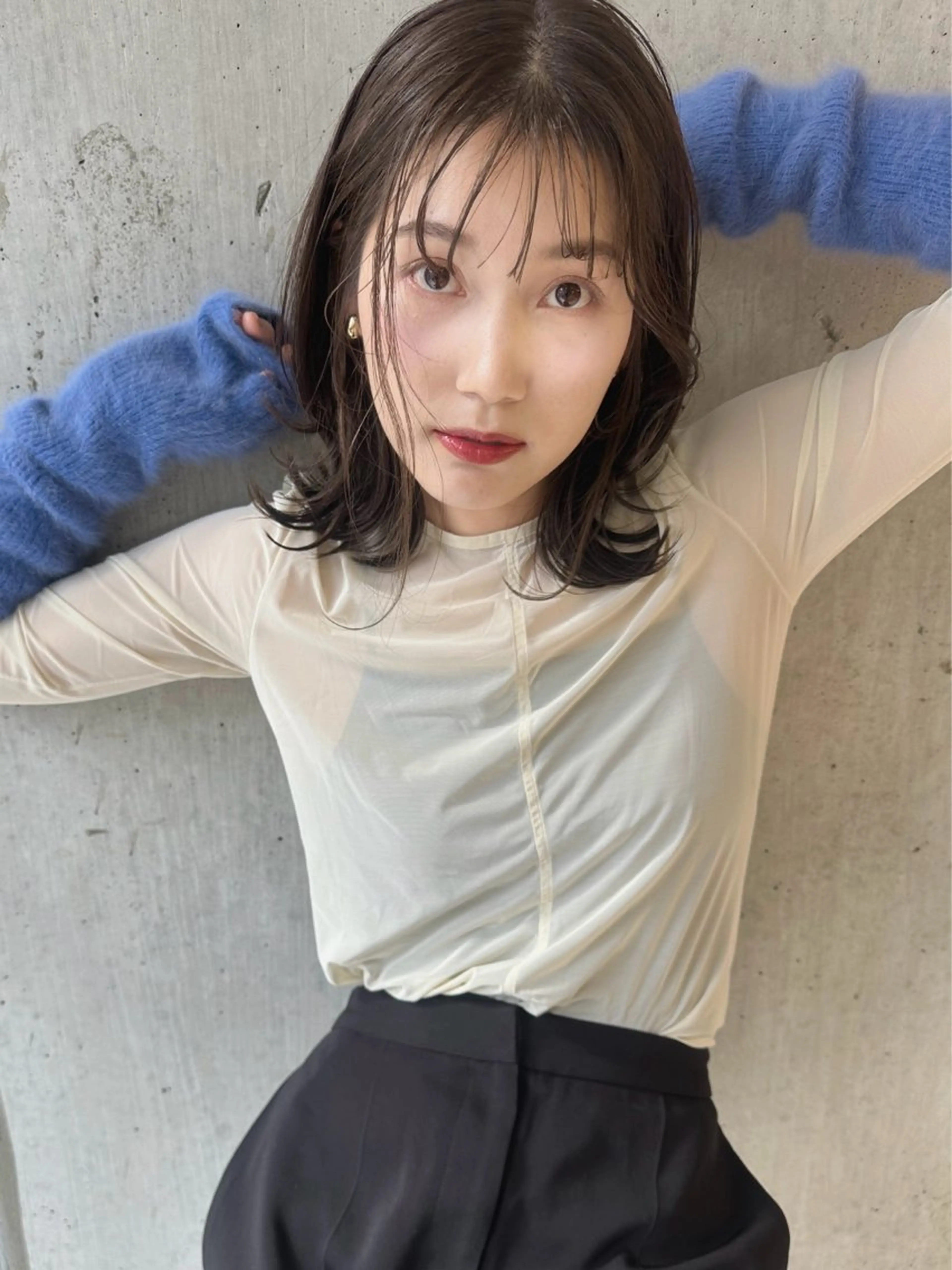 ミディアム カラー 透明感カラー 顔周りカット 似合わせカット 外ハネヘア 園田あずさ/髪質改善 /透明感カラーのヘアスタイル