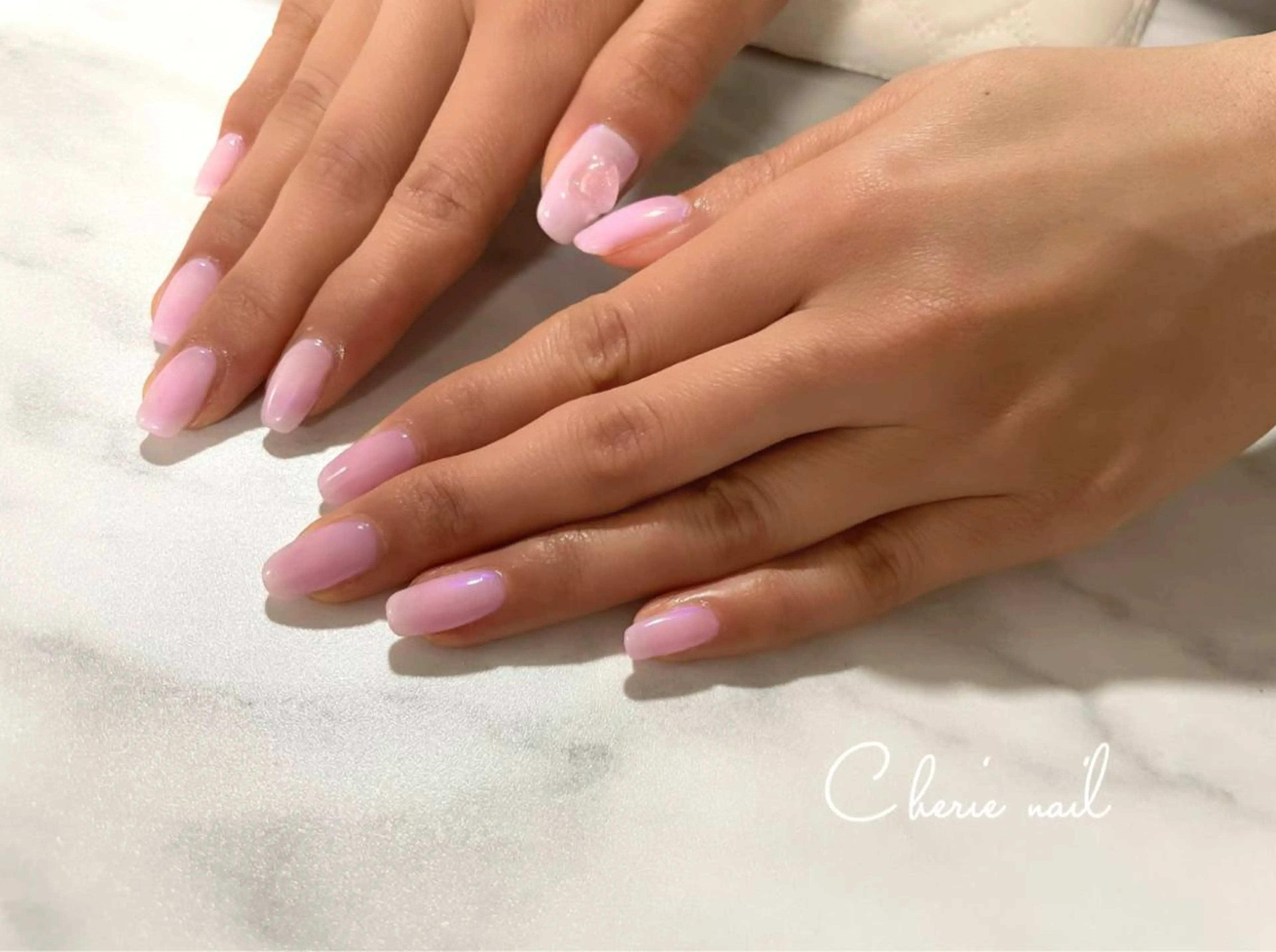 ネイル ミラーネイル Cherienail yunaのネイルデザイン