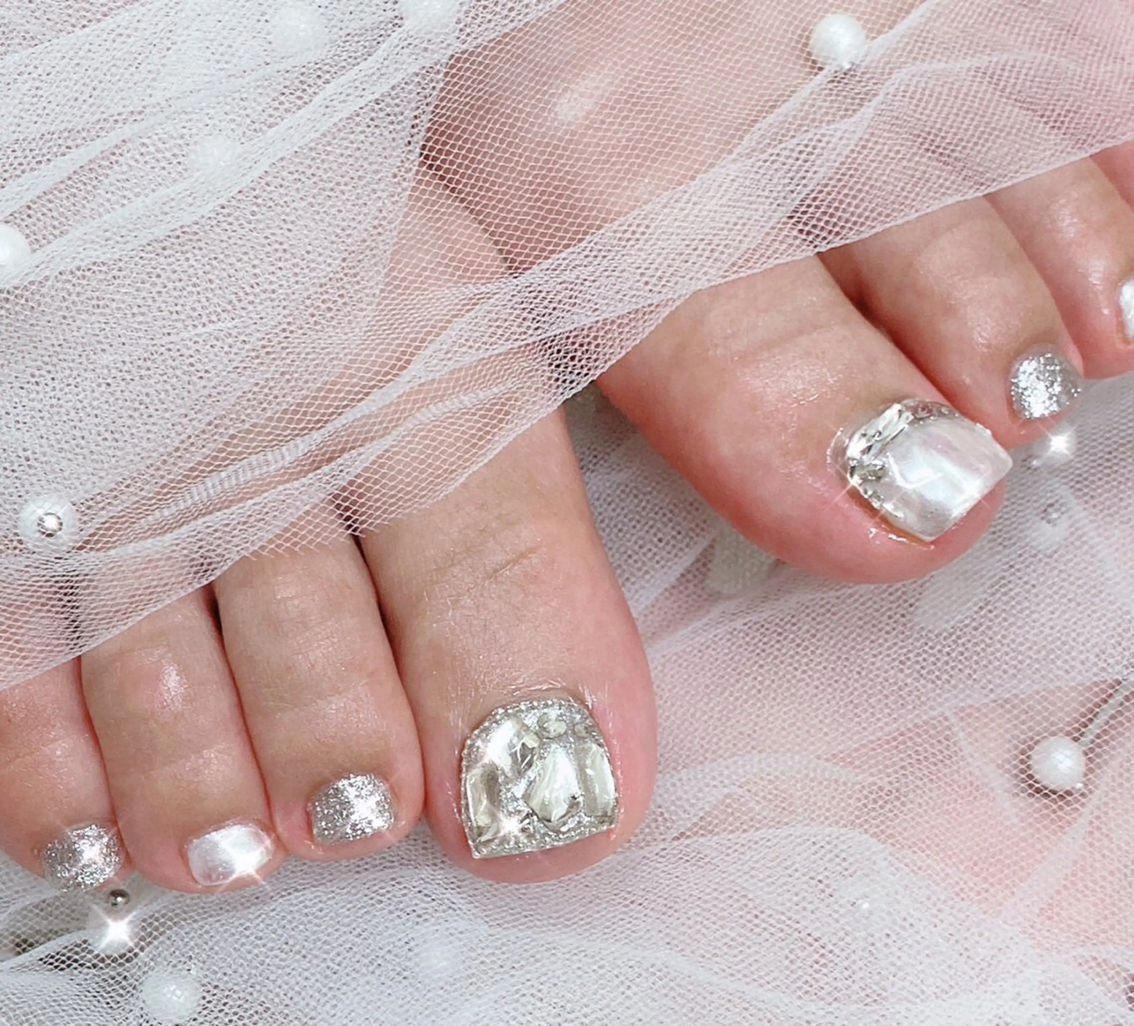 ネイル フットネイル ゴールド マグネットネイル ミラーネイル 持ち込み 大門浜松町 ネイルのネイルデザイン