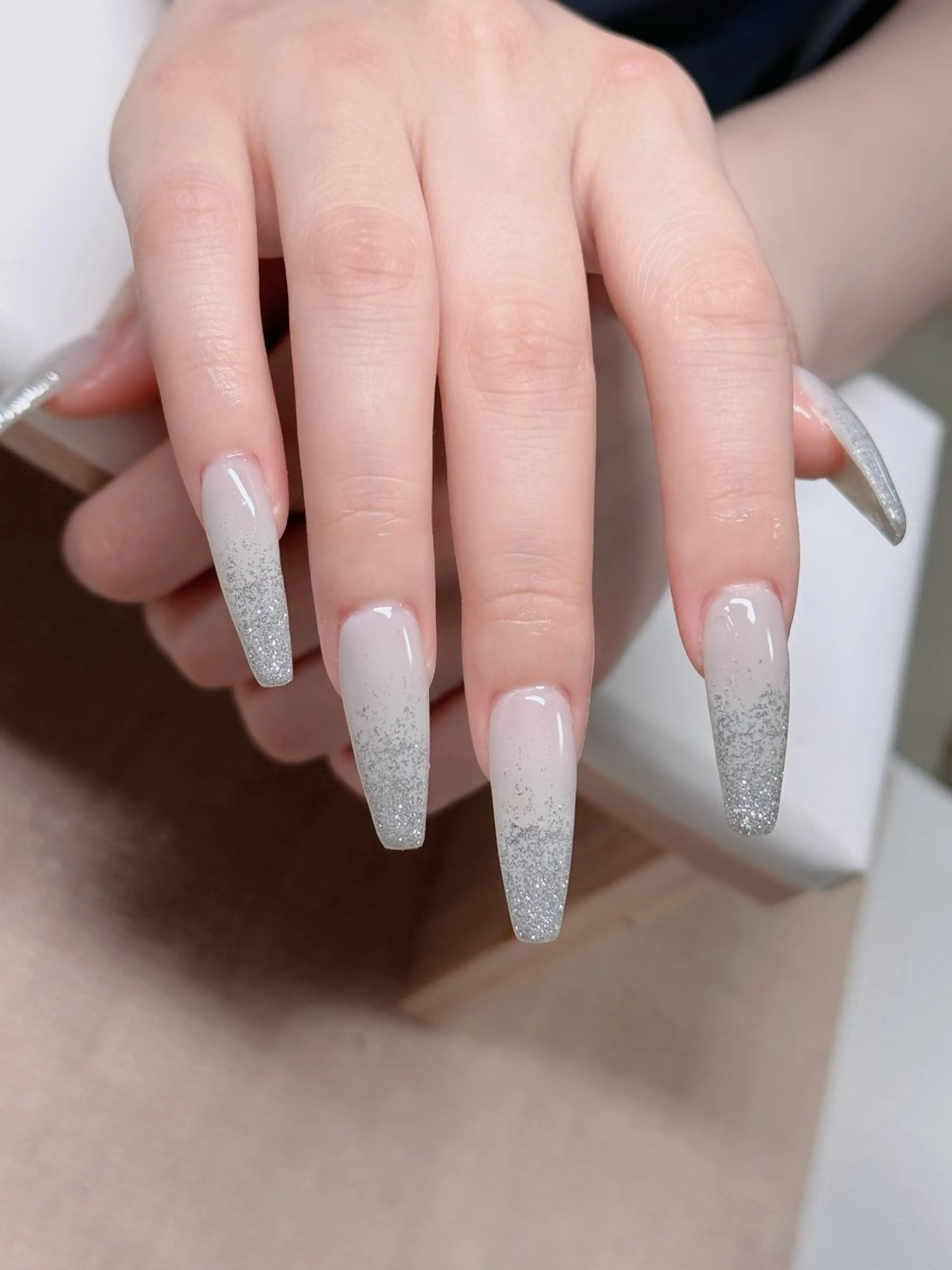 ネイル フレンチネイル ジェルネイル ガラスフレンチ ハロウィン ハート H.baby Nail Salonのネイルデザイン