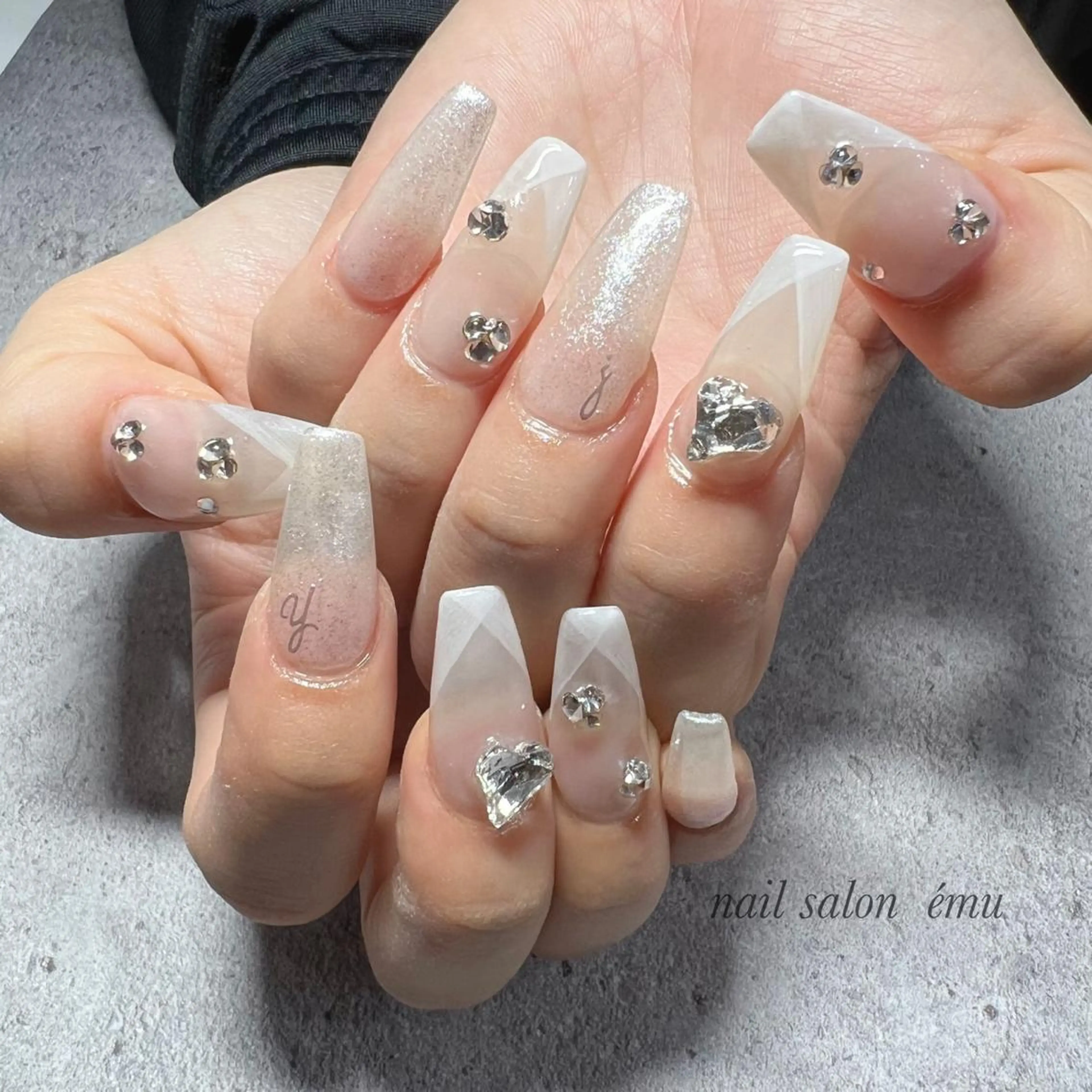 ロング ネイル スカルプネイル ハンドネイル nail salon émuのネイルデザイン