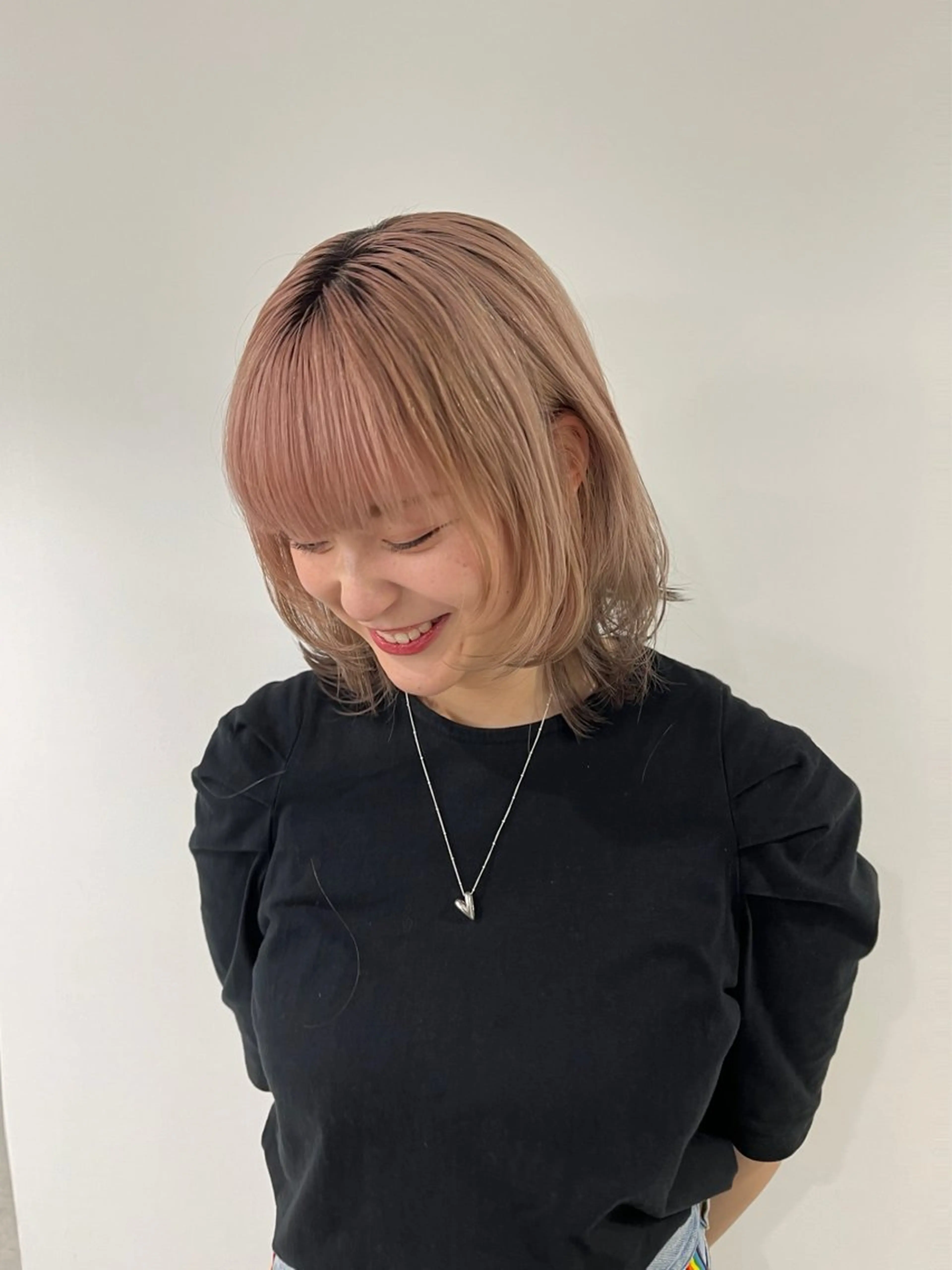 ミディアム カラー 縮毛矯正/ハイトーン /パーマ/前原汐🎐のヘアスタイル