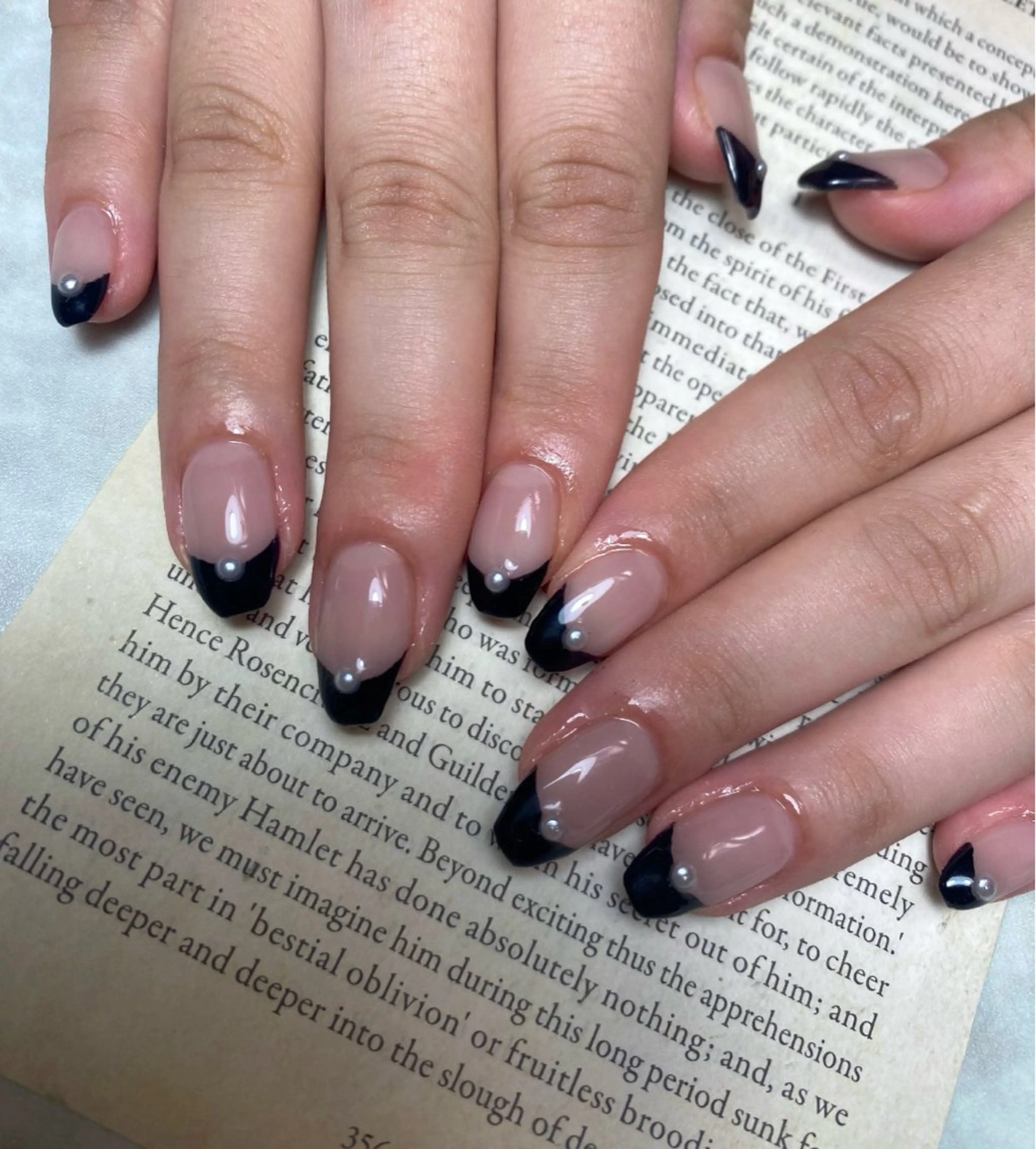 ネイル フレンチネイル 🌿Charme🌿 MAIのネイルデザイン