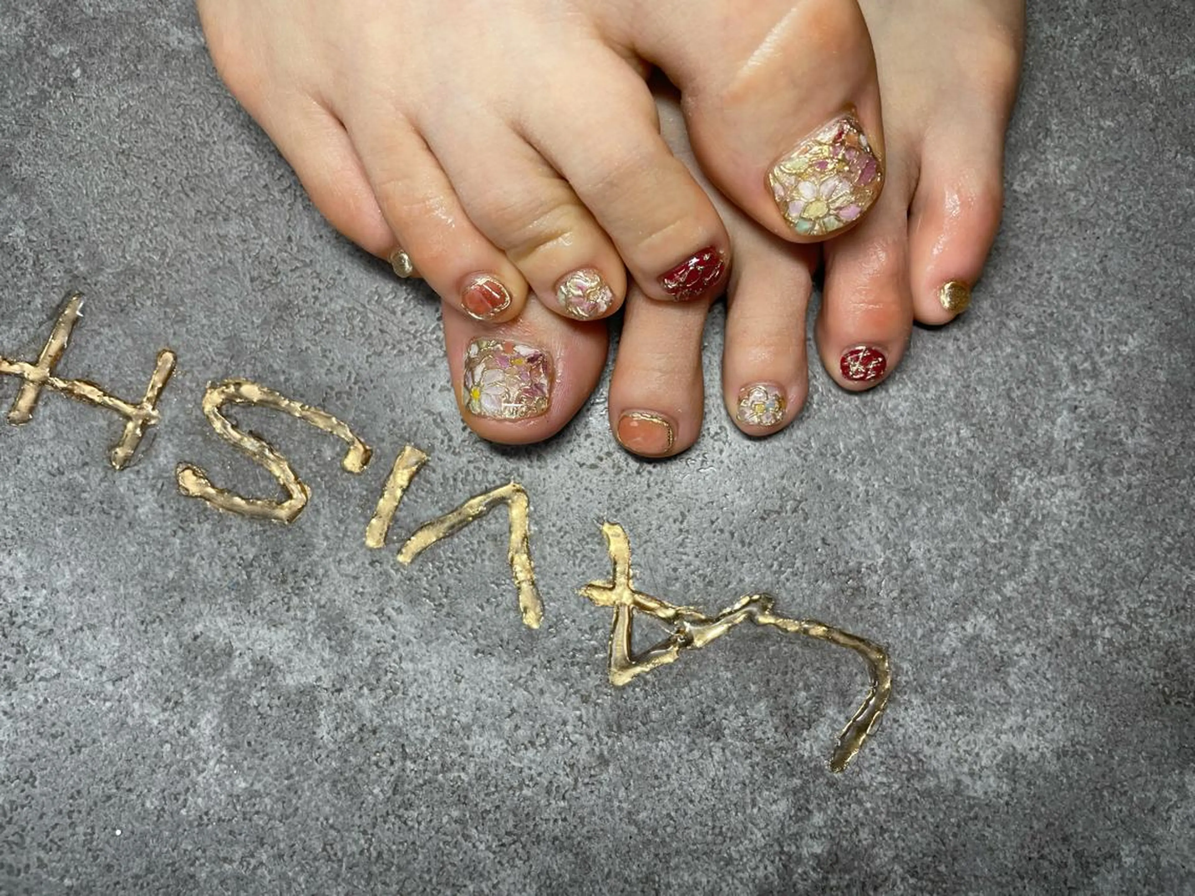 ネイル LAVISH nail salonのネイルデザイン