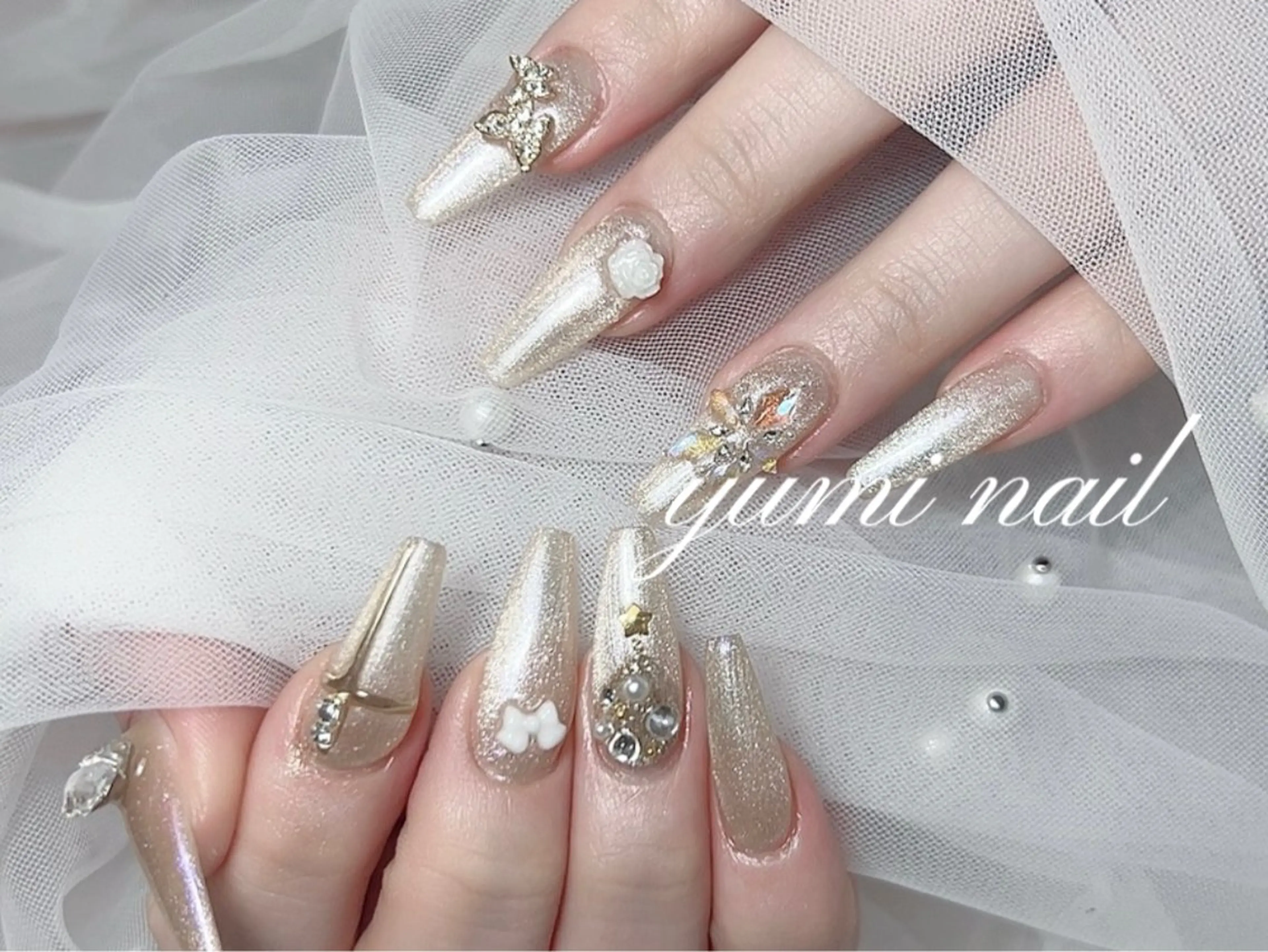 ネイル ハンドネイル 𝐲𝐮𝐦𝐢🎀 長さ出しデザイン専門のネイルデザイン