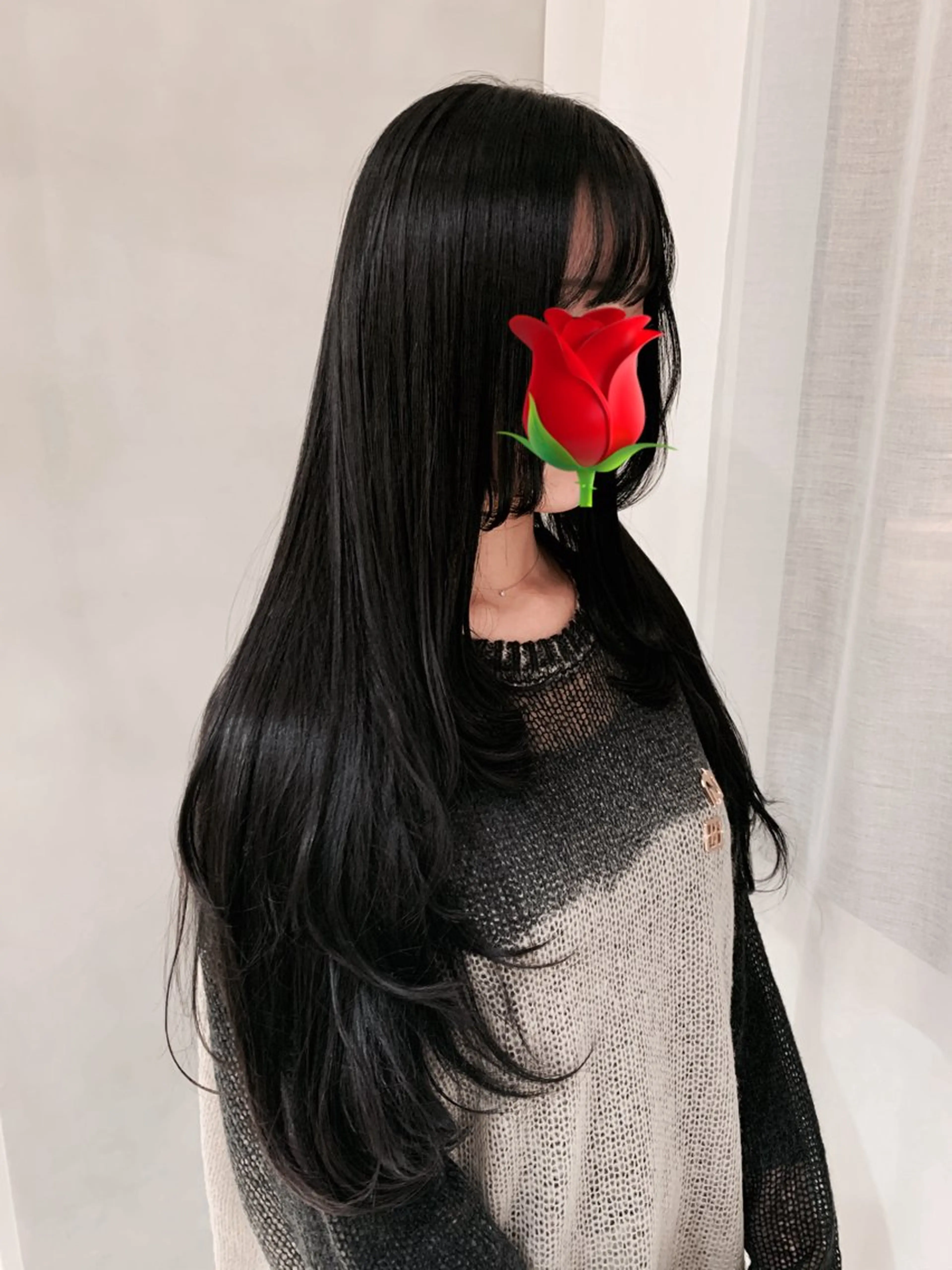 ロング カラー 幡野 葵のヘアスタイル