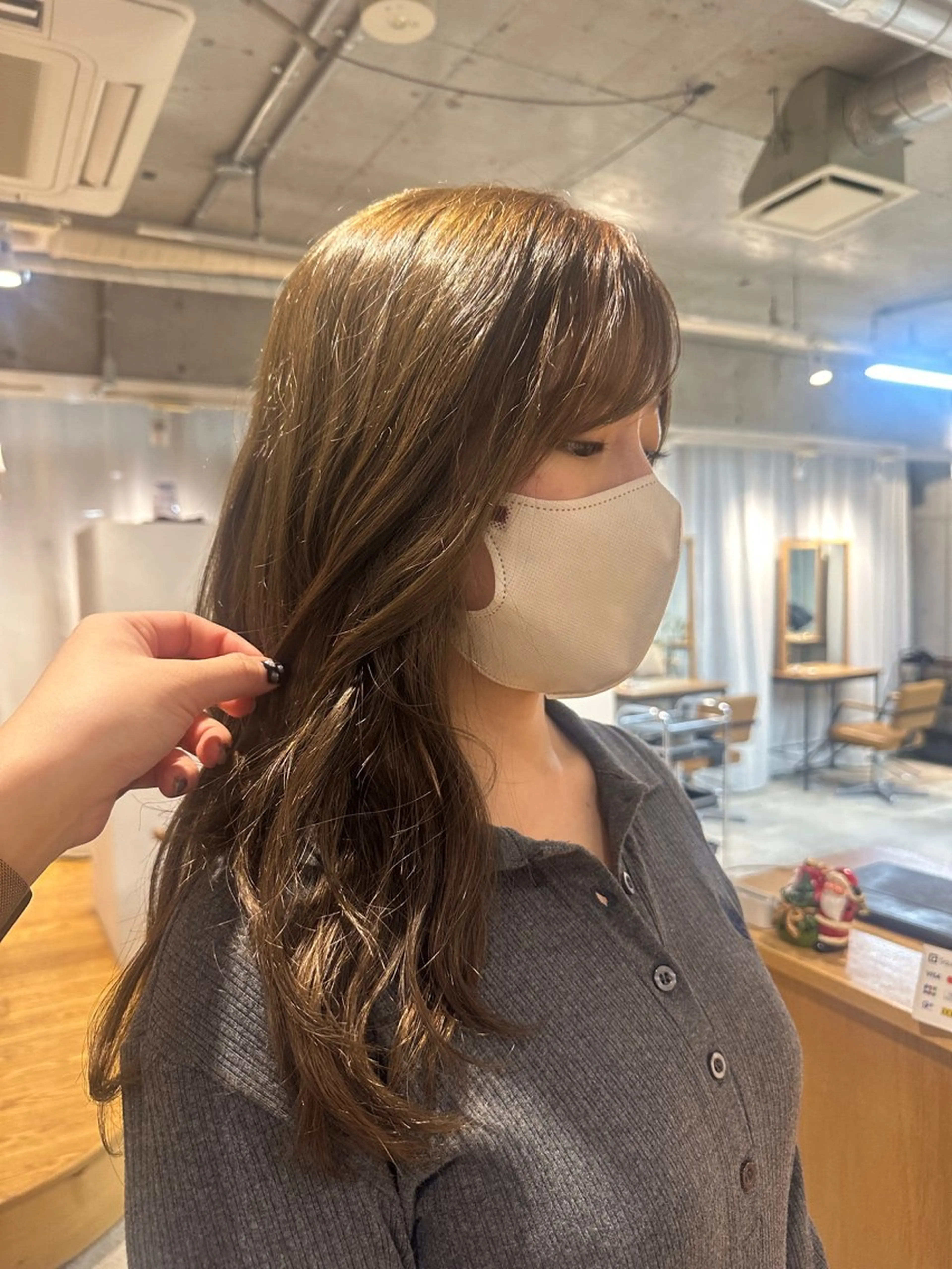 【 全頭ブリーチはしたくないけど少し明るく見せたい方におすすめ✨ハイライトカラー🎀 】の写真