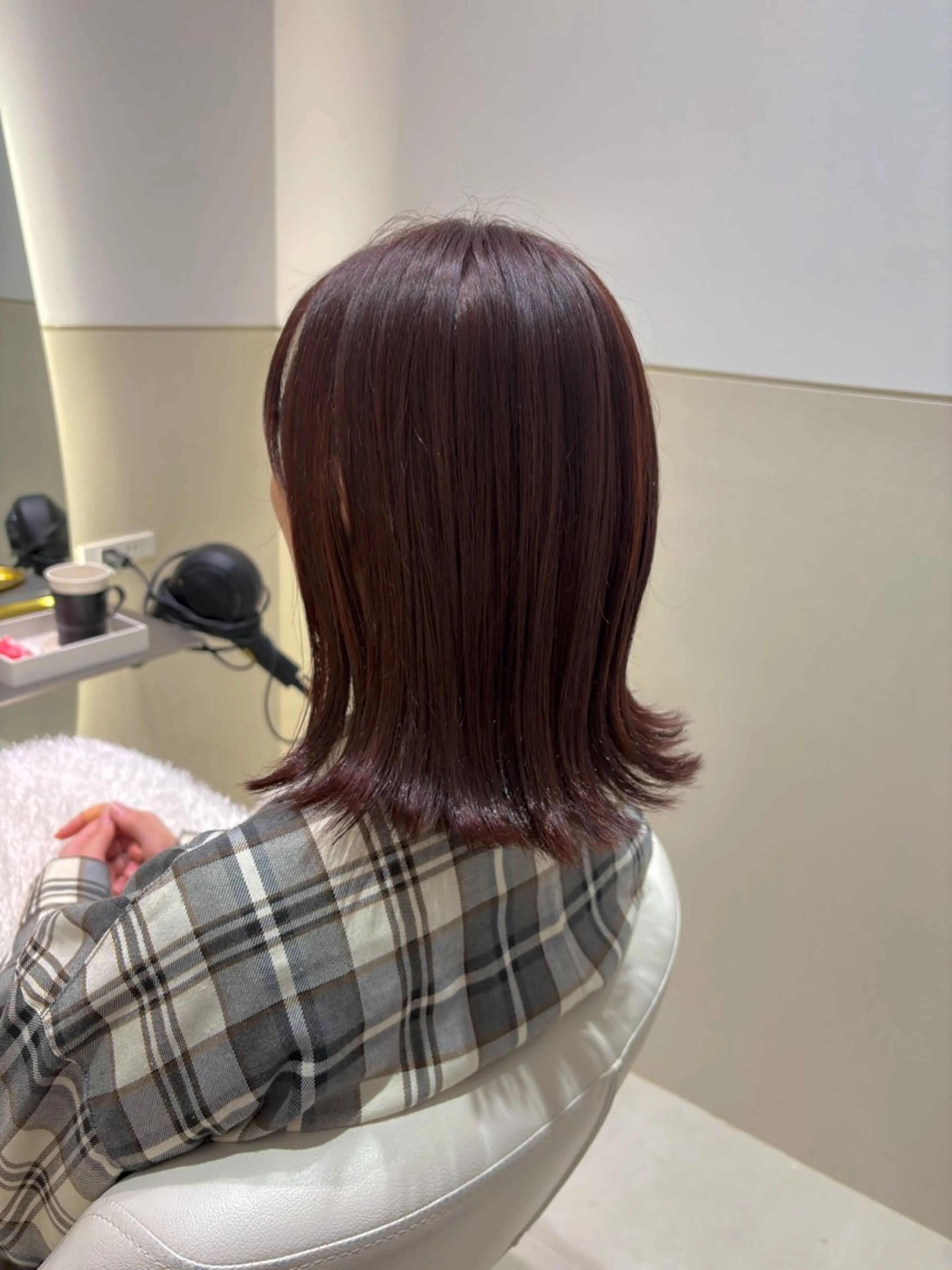 ミディアム カラー SALOWIN京都河原町suite店所属・うる艶カラー／ 髪質改善／arisaのヘアスタイル