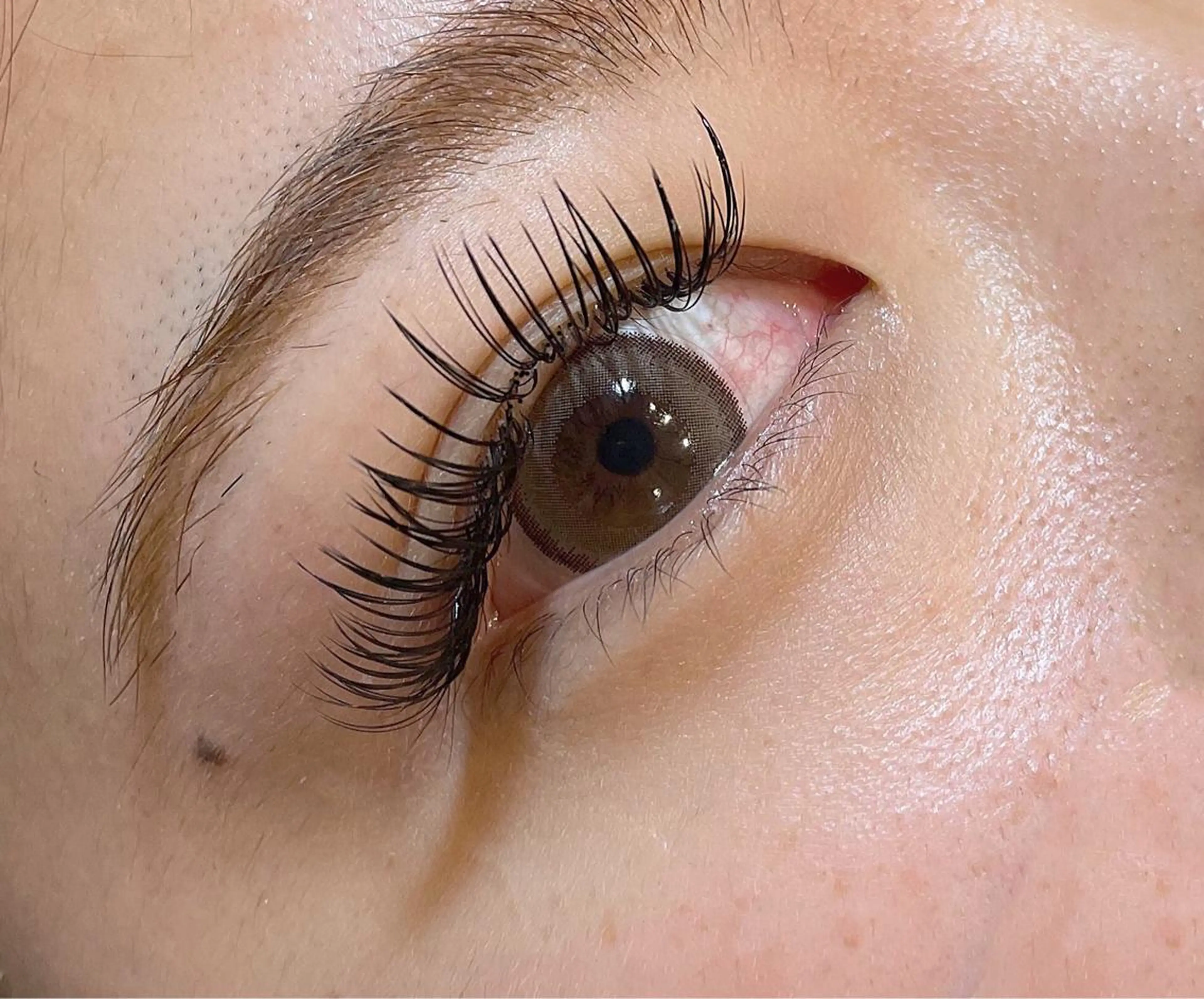 マツエク・マツパ バインドロック アップワードラッシュ マツエク Emil eye roomのマツエク・マツパデザイン