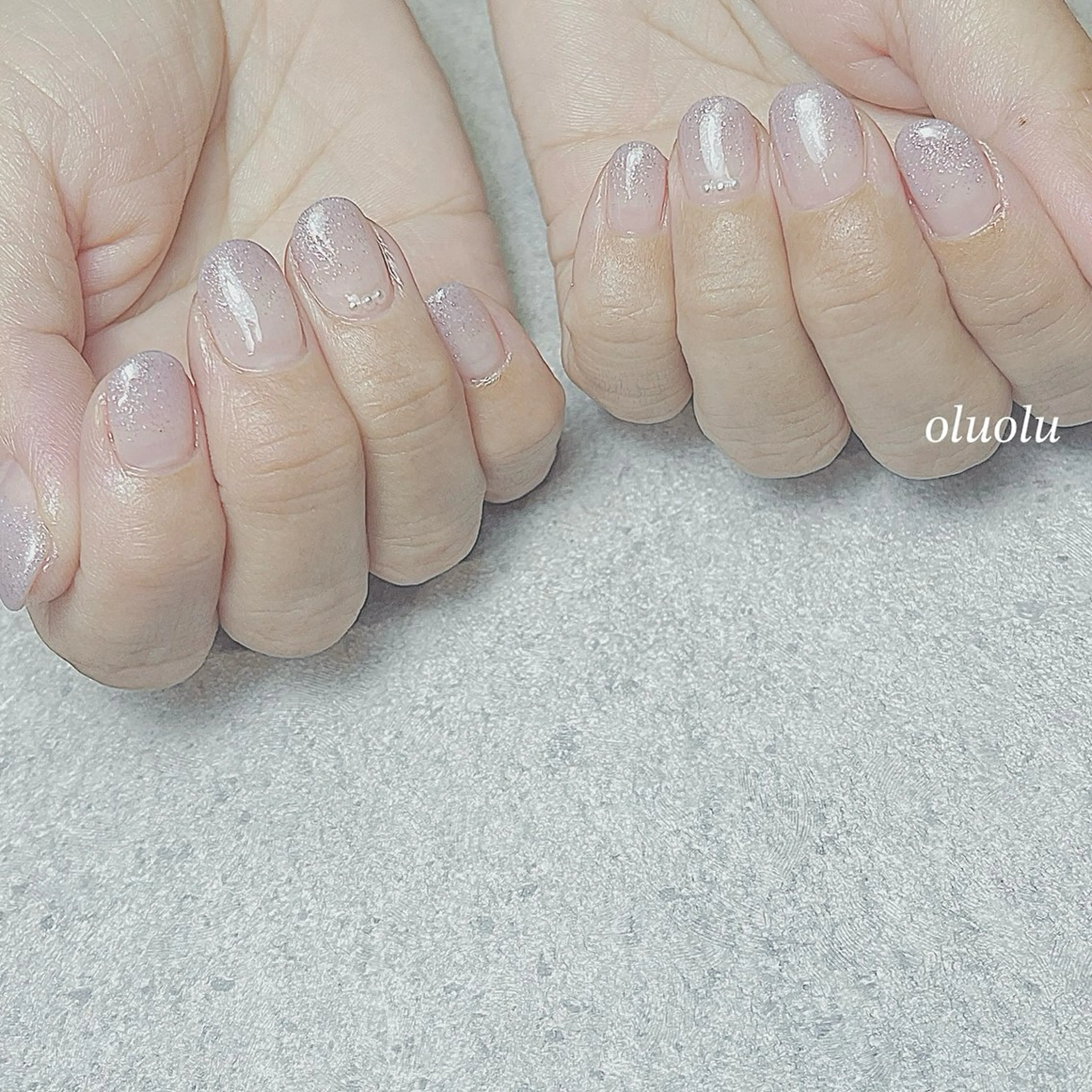 ネイル アートネイル グラデーション オフィスネイル ショートネイル ハンドネイル 大村 紬華のネイルデザイン