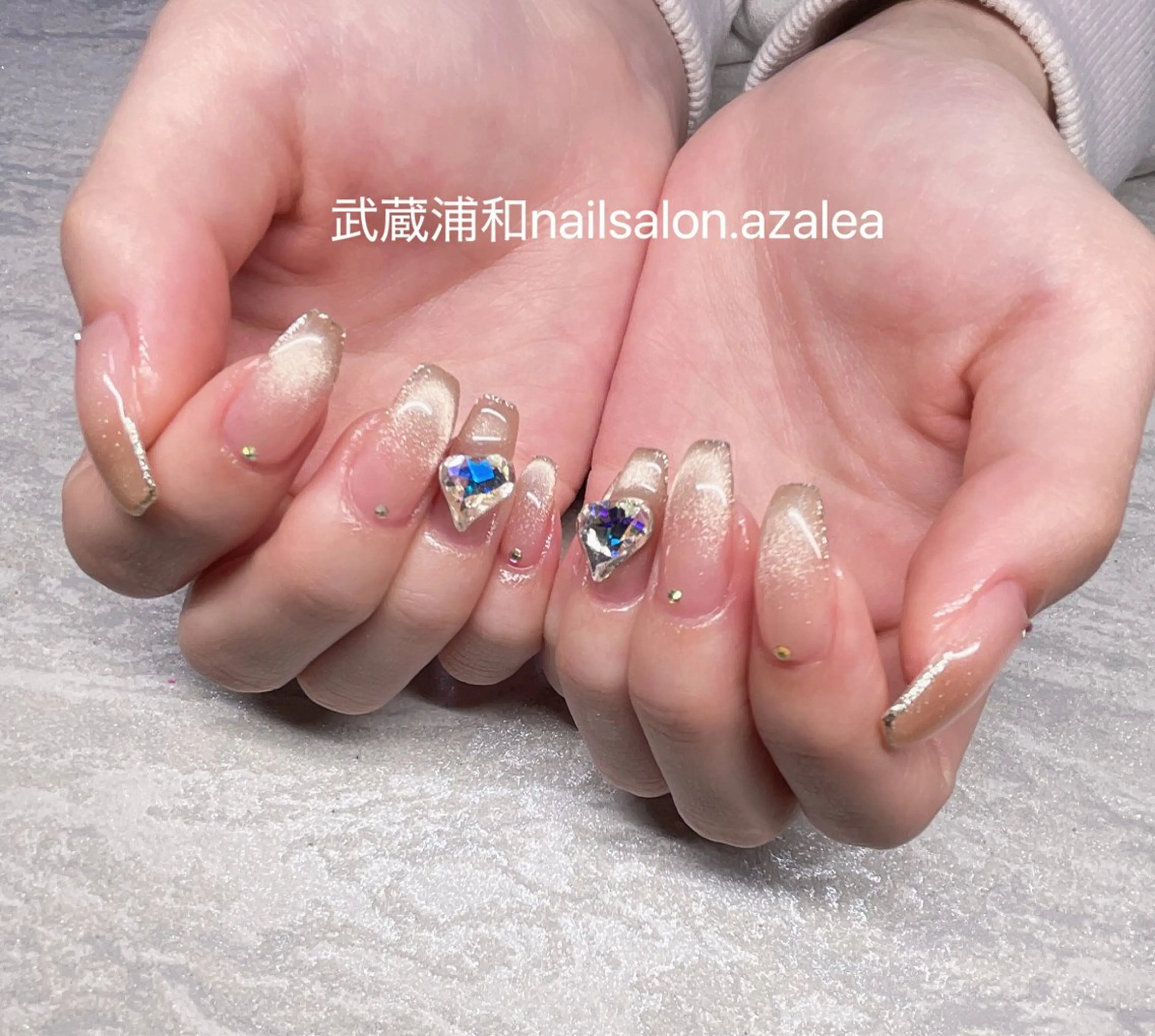 ネイル ハンドネイル R inのネイルデザイン