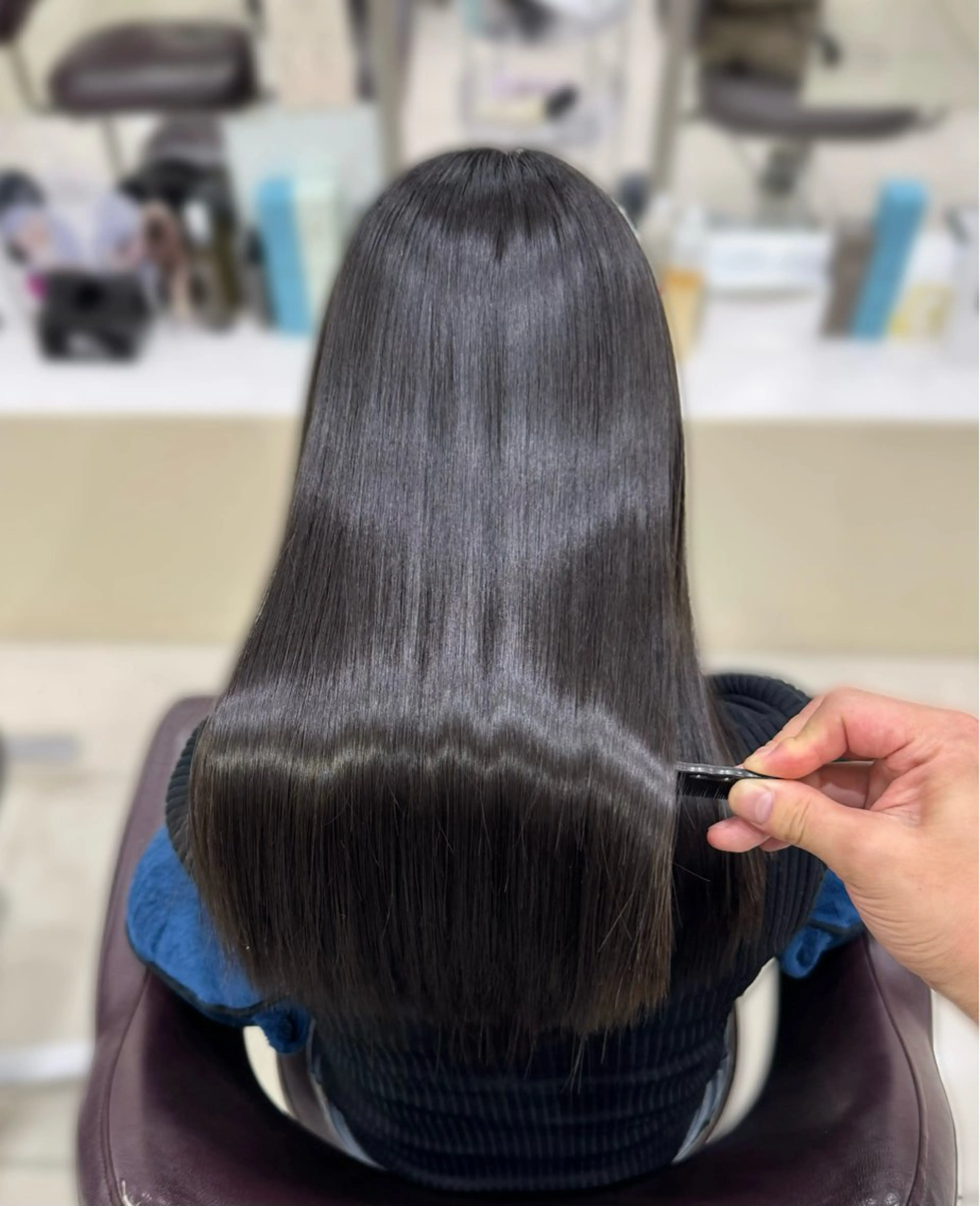 ロング 縮毛矯正 ヒナ .のヘアスタイル