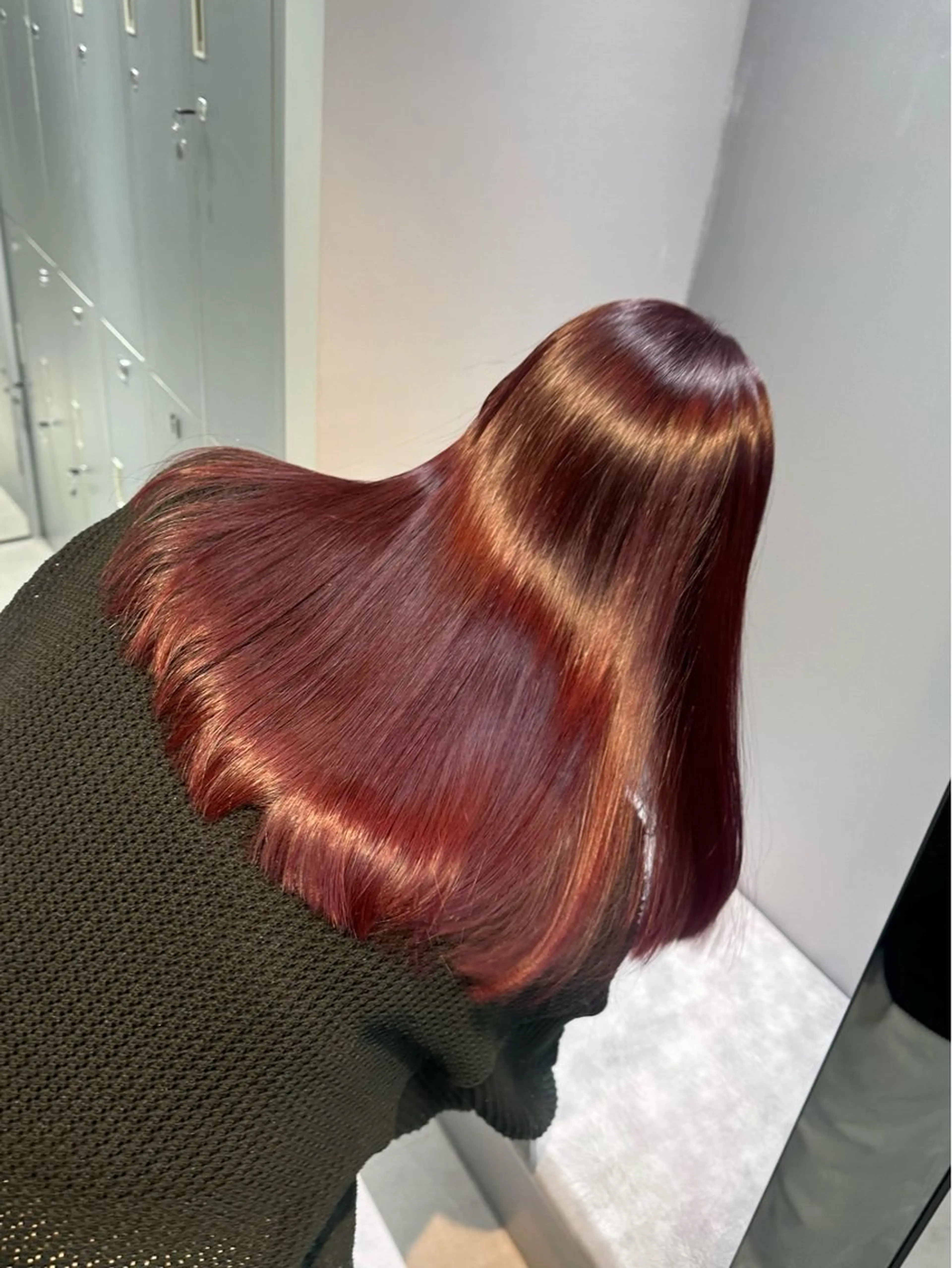 ロング カラー ヘアアレンジ ブリーチ ダブルカラー ブリーチなしカラー トリートメント ヘアカラー トリートメント youres hair東新宿店所属・新宿⌇韓国風ヘア ⌇透明感カラーのヘアスタイル