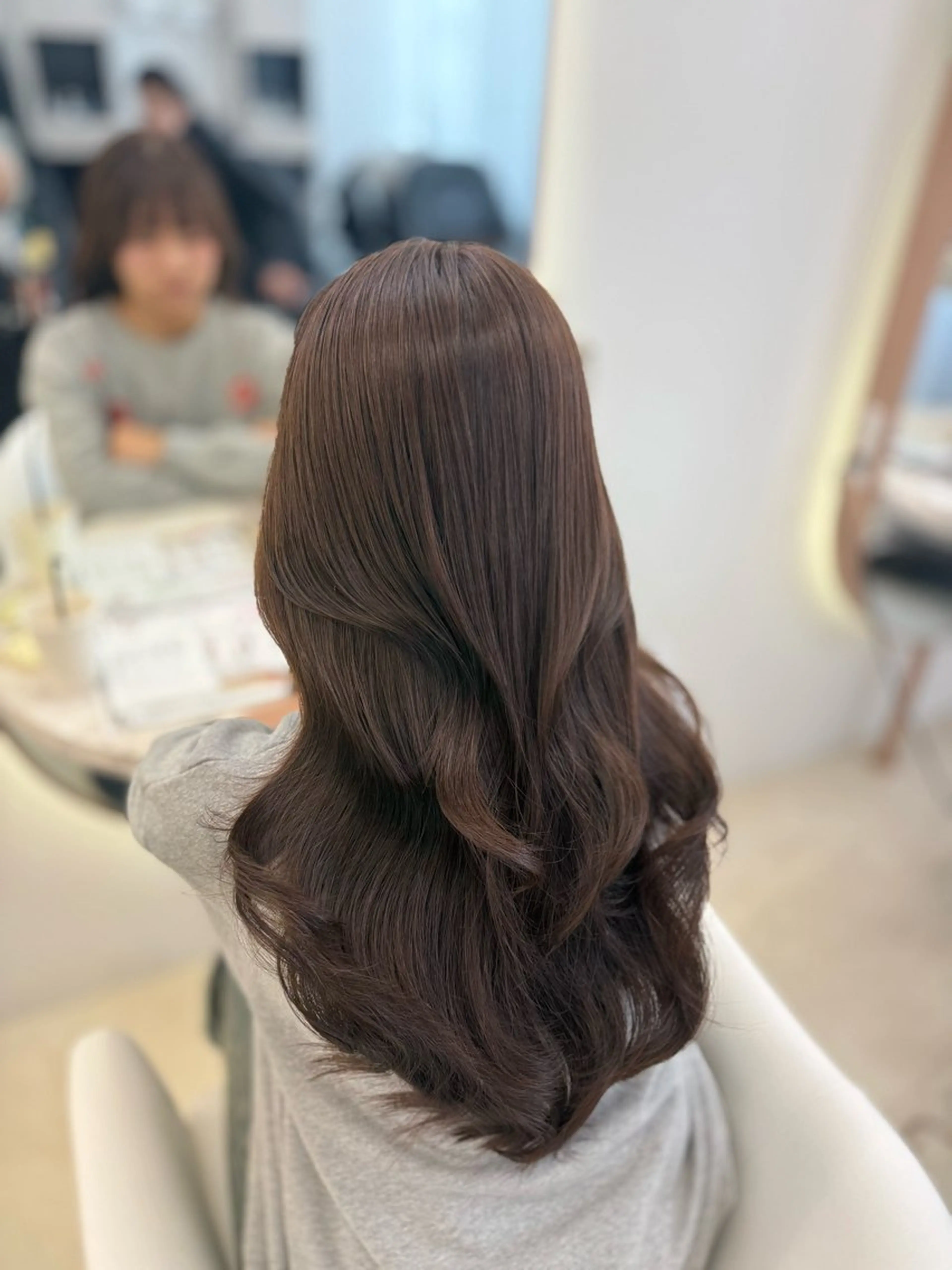 ロング miyuu / ioe  茶屋町のヘアスタイル