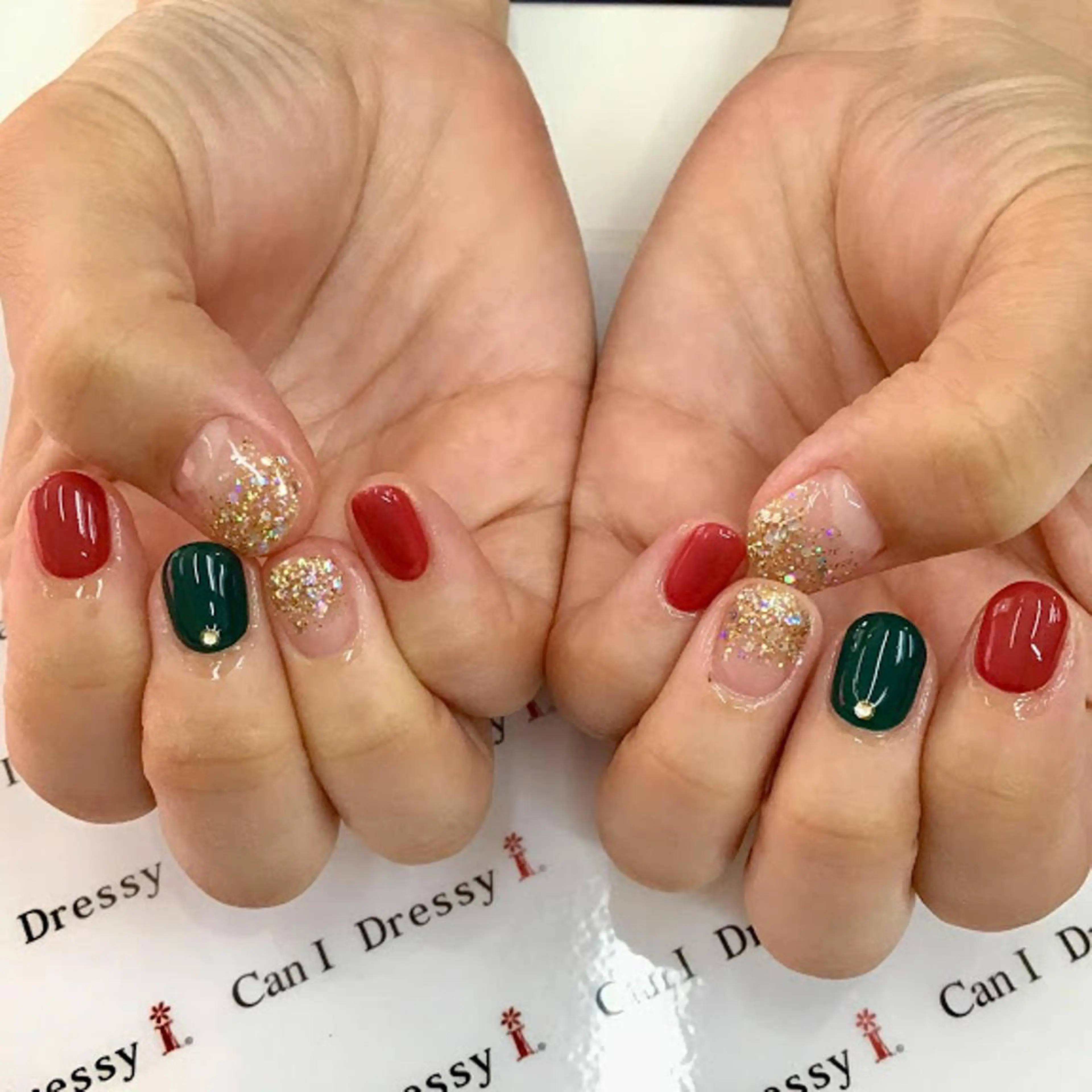 ネイル キャンアイドレッシー 海老名のネイルデザイン