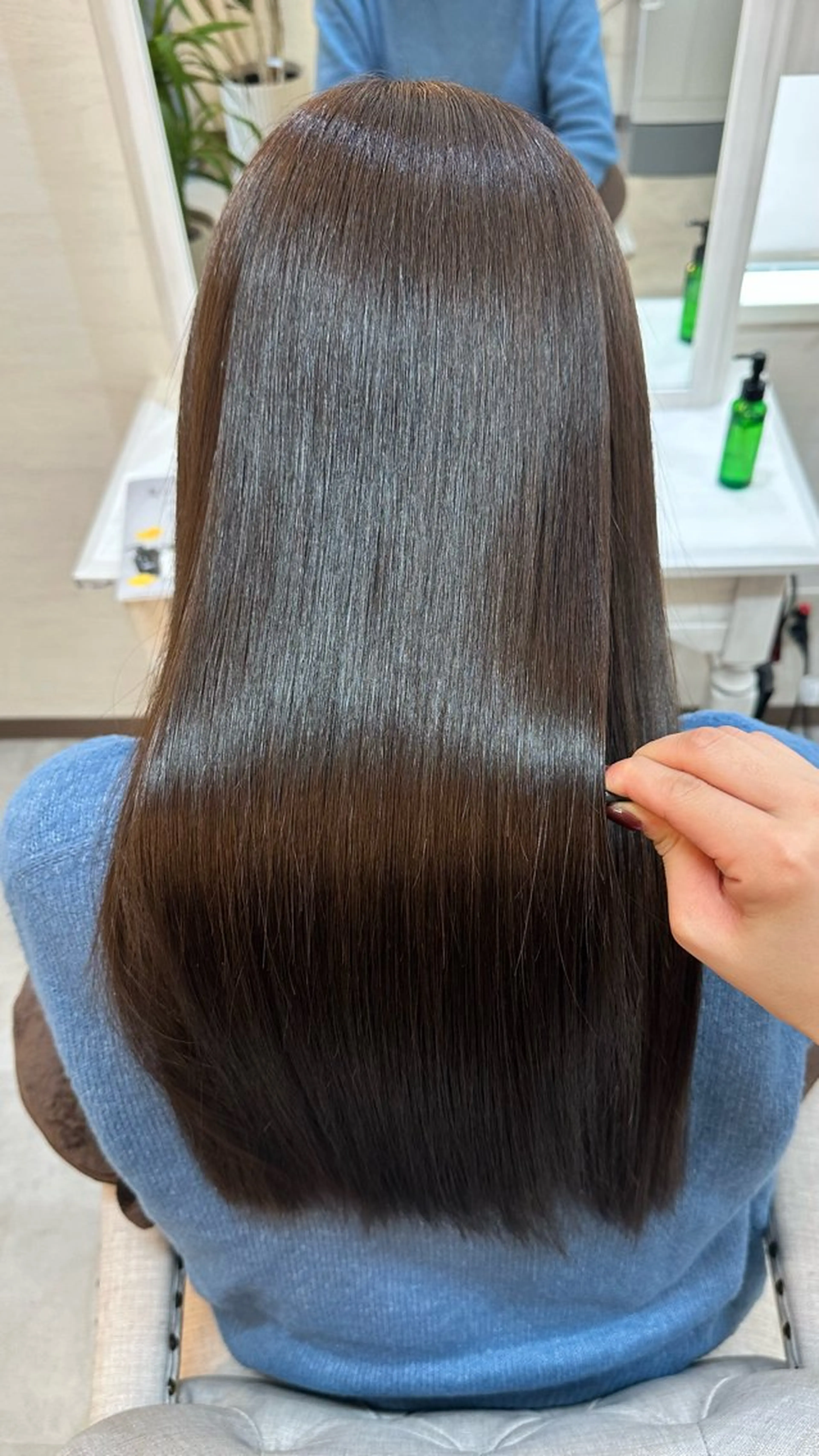 ロング カラー 髪質改善 トリートメント トリートメント 🖤ほのか/ツヤ髪 /髪質改善/縮毛矯正のヘアスタイル