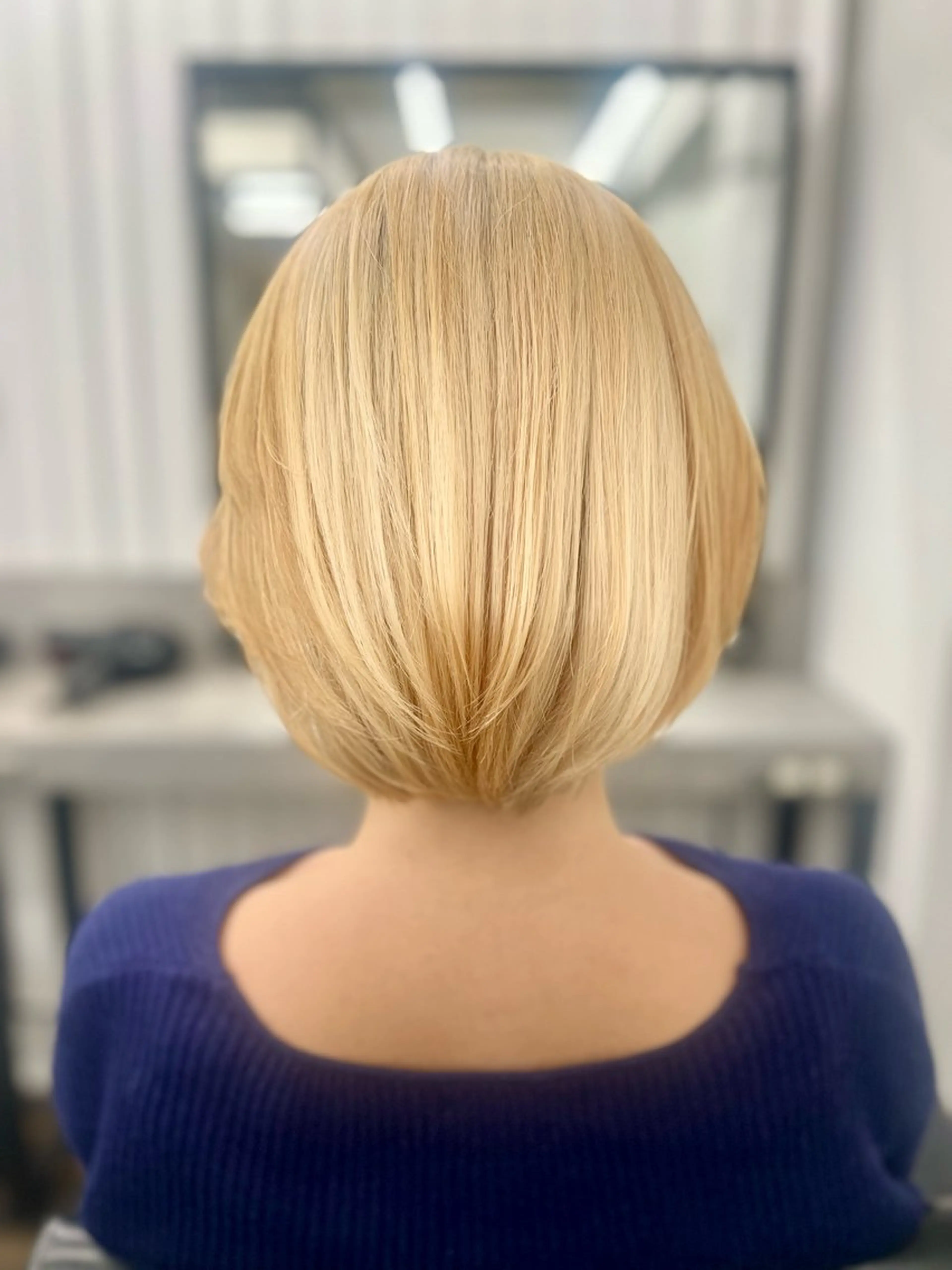 ミディアム カラー カット ヘアカラー ADLLA.アドラ所属・透明感カラー特化🫧 ADLLA.栗原🦋のヘアスタイル