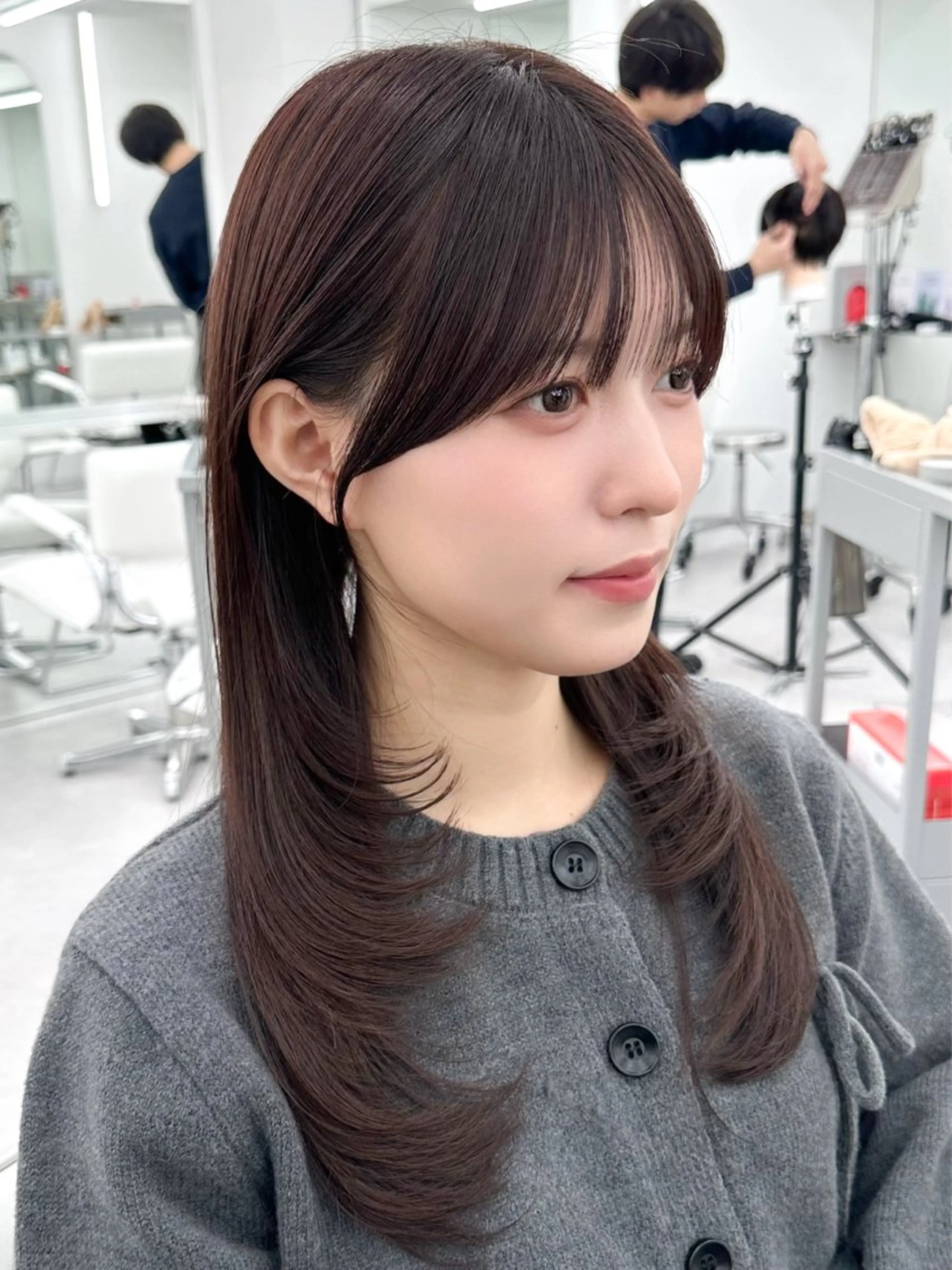 セミロング カット ヘアカラー トリートメント ヘッドスパ ヘアセット 前髪顔まわりカット 🌈中村海聖のヘアスタイル