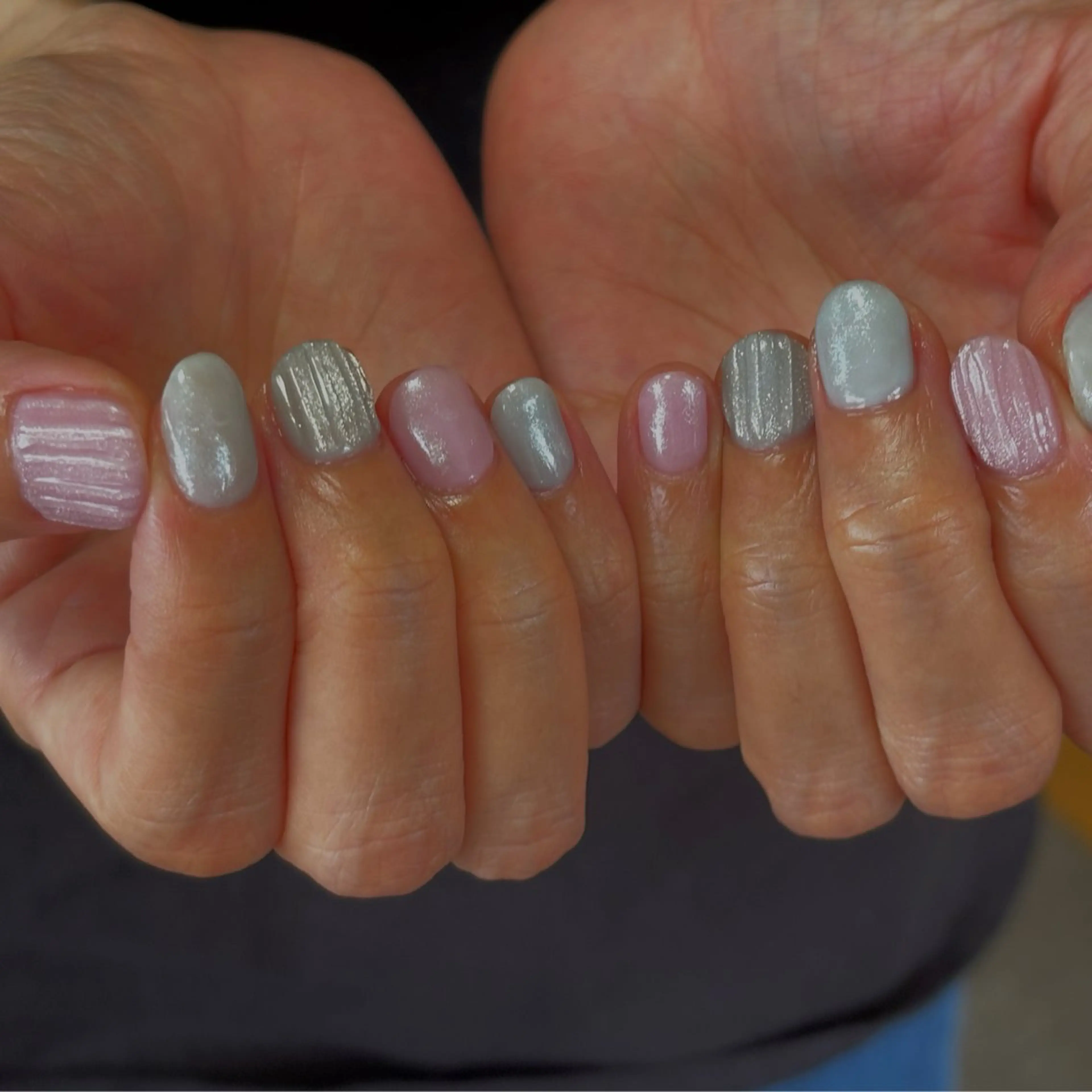 ネイル ジェルネイル 氷ネイル・うるうるネイル キラキラネイル マグネットネイル ニュアンスネイル ハンドネイル tamu nail 金町のネイルデザイン