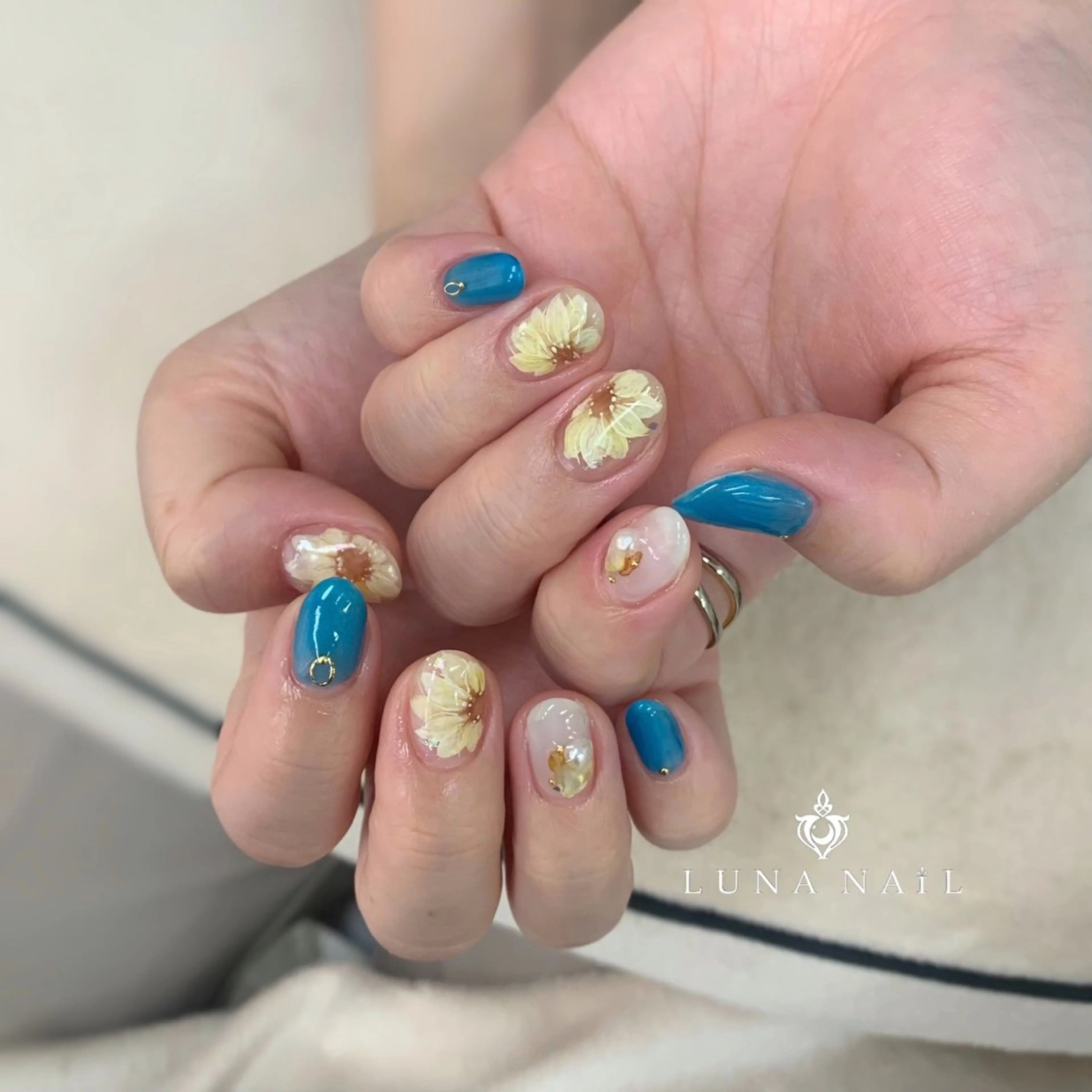 ネイル ハンドネイル アトリエ　ミモザ所属・いまむら あかりのネイルデザイン